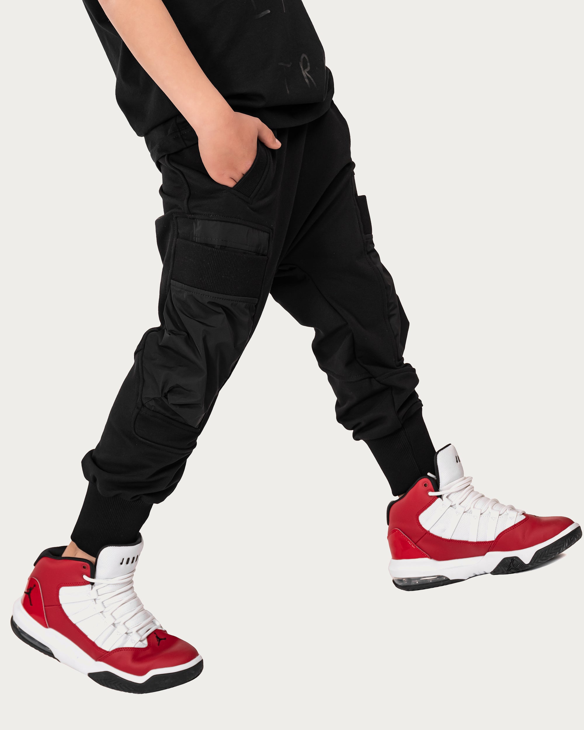 Pantaloni jogger con polsino - P32352