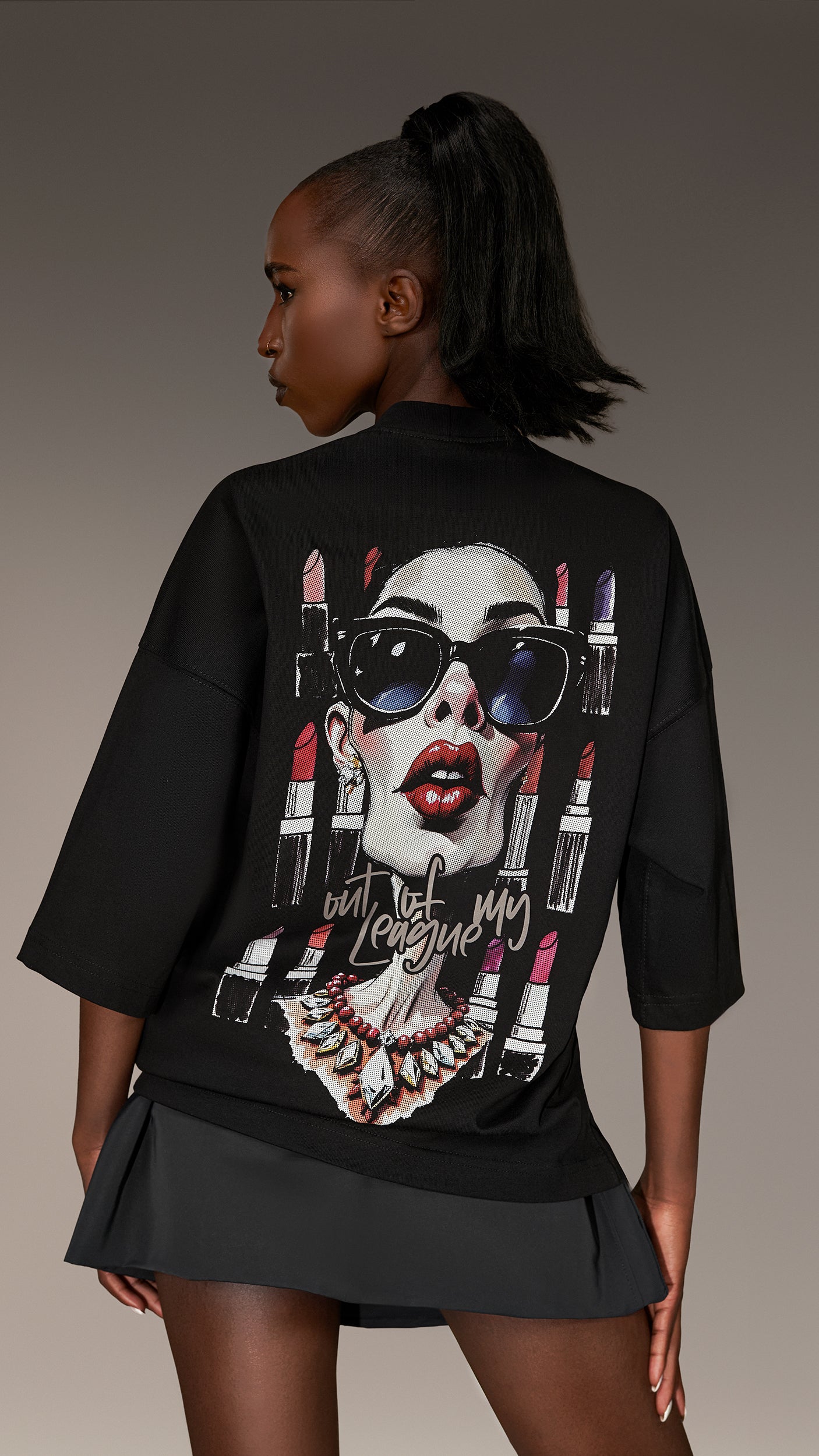 "Out of My League" Oversized T-shirt - T26332