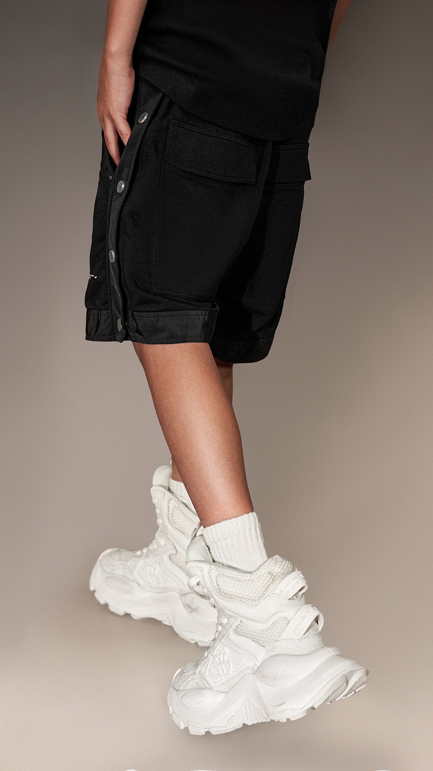 Bermuda Shorts with Snaps - B36250