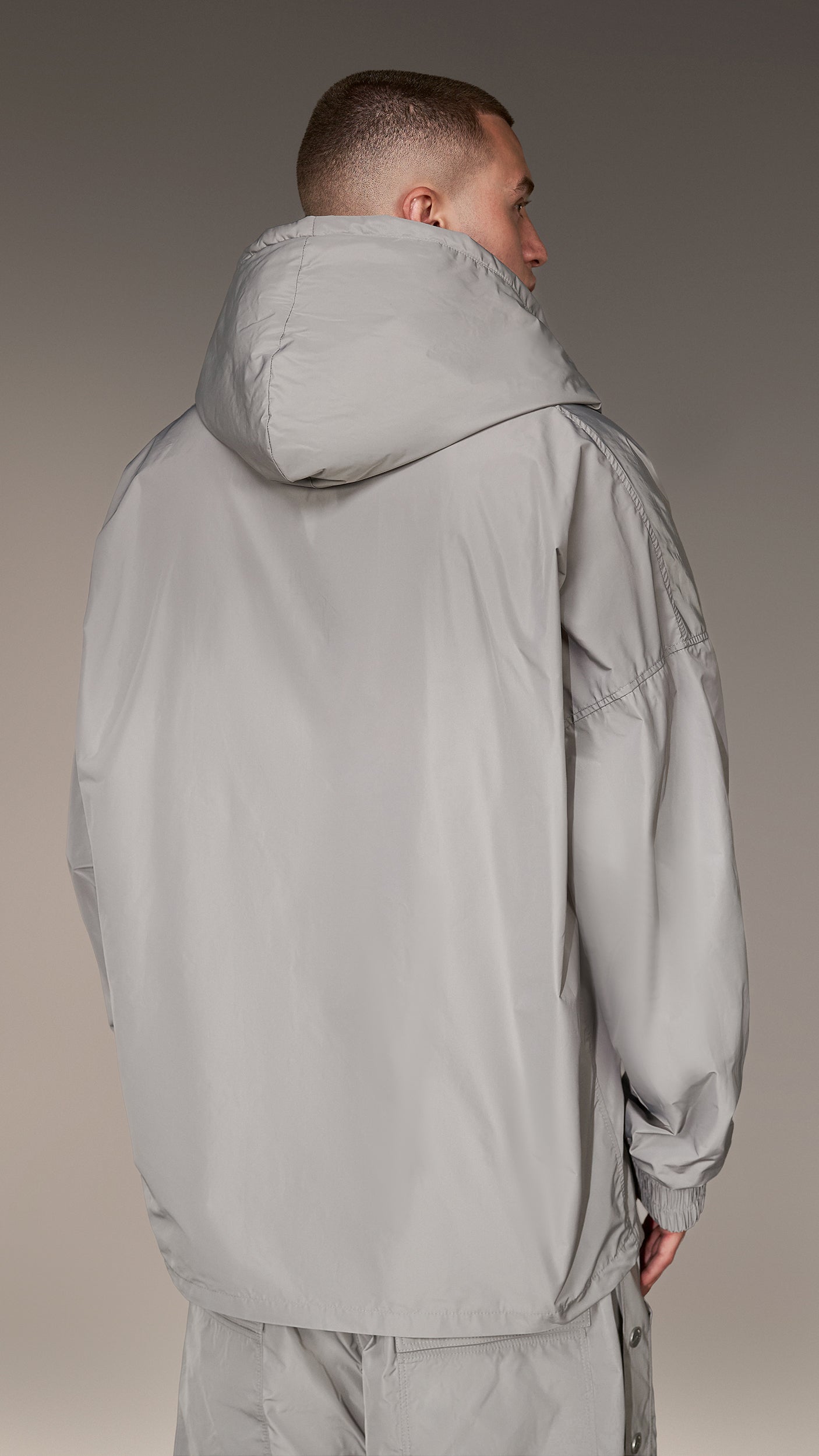 Hoodie with V-neck - H16473