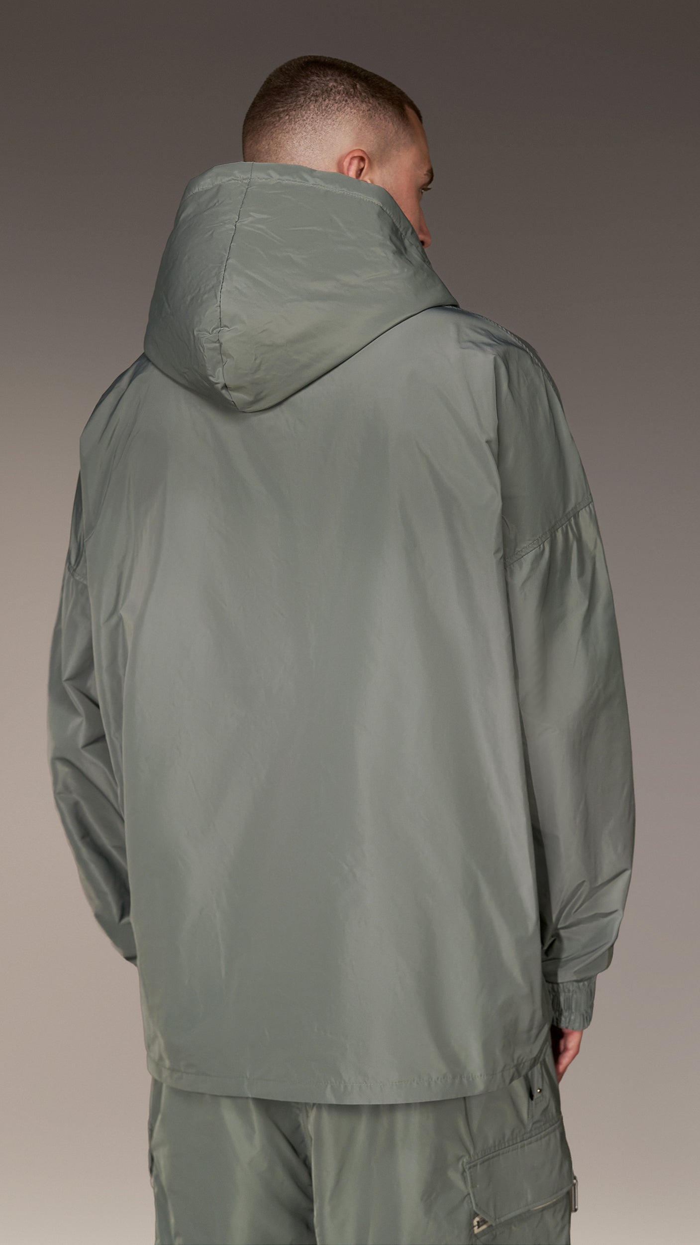 Hoodie with Cutout - H16474