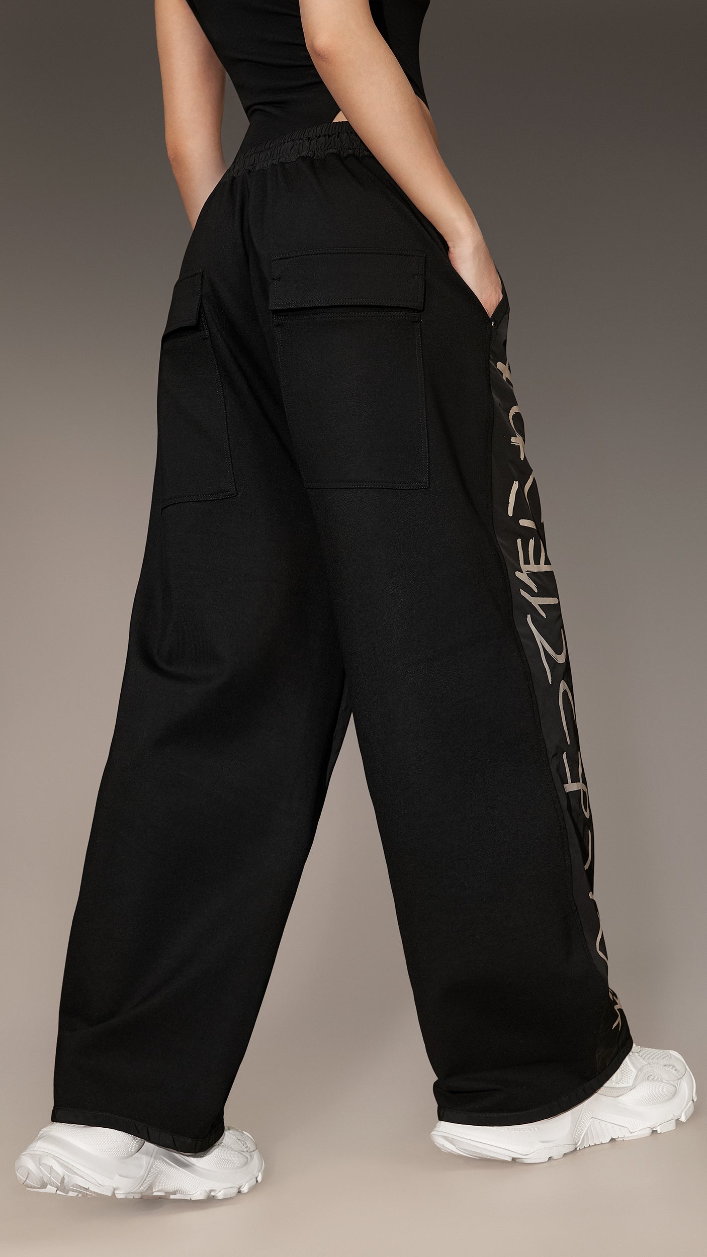 Japanese Print Trousers - P25956