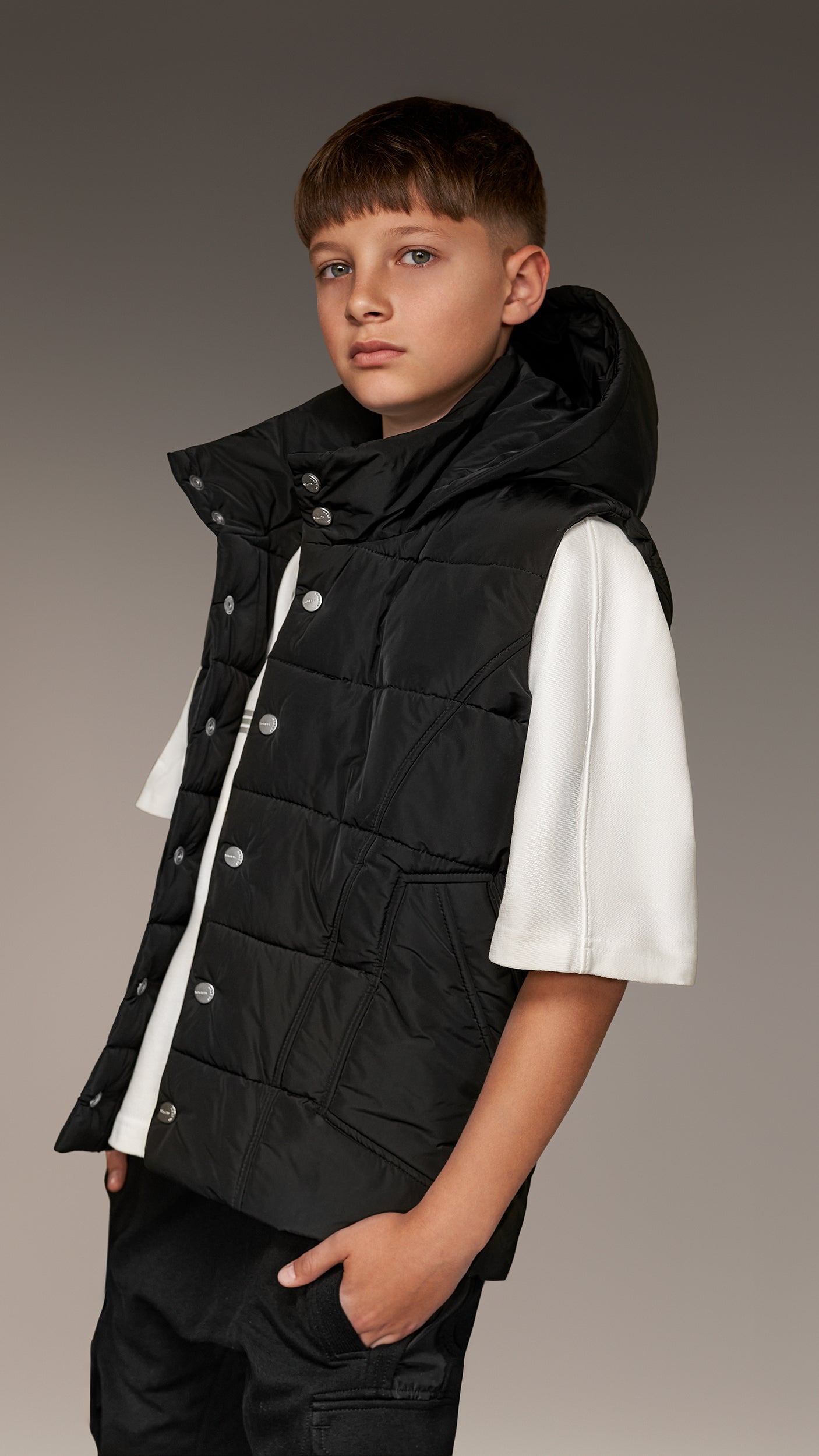 Stud hood vest - V34973