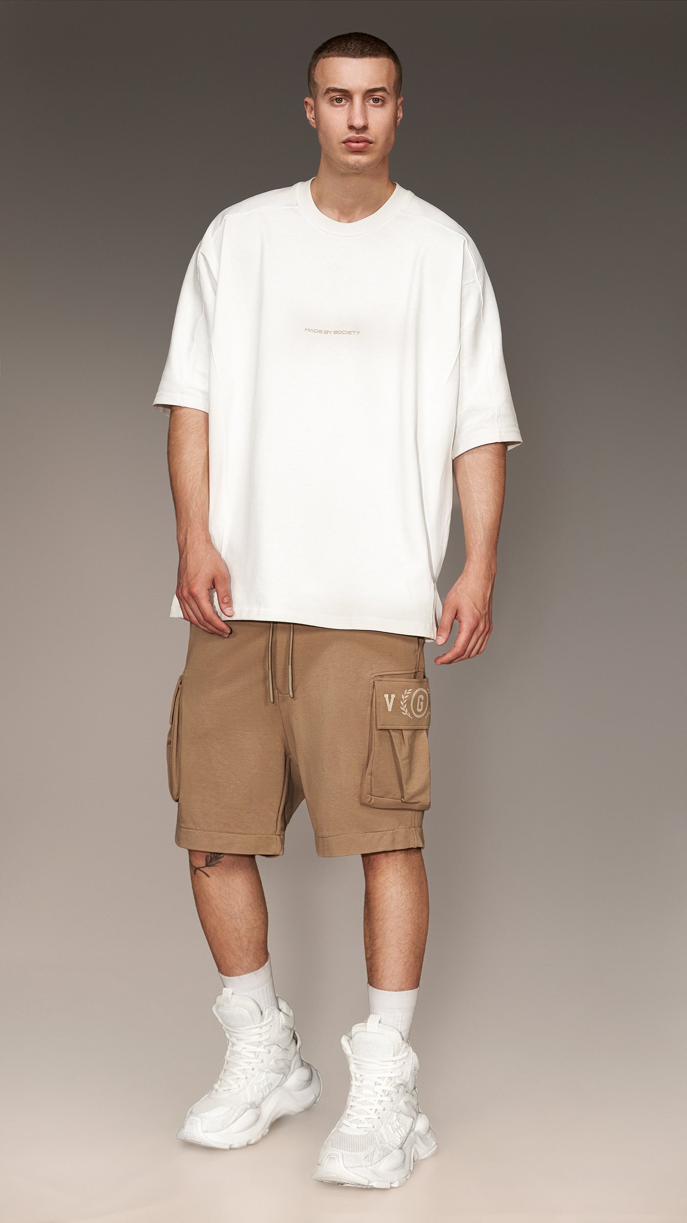 Elasticated Waist Cargo Bermudas
