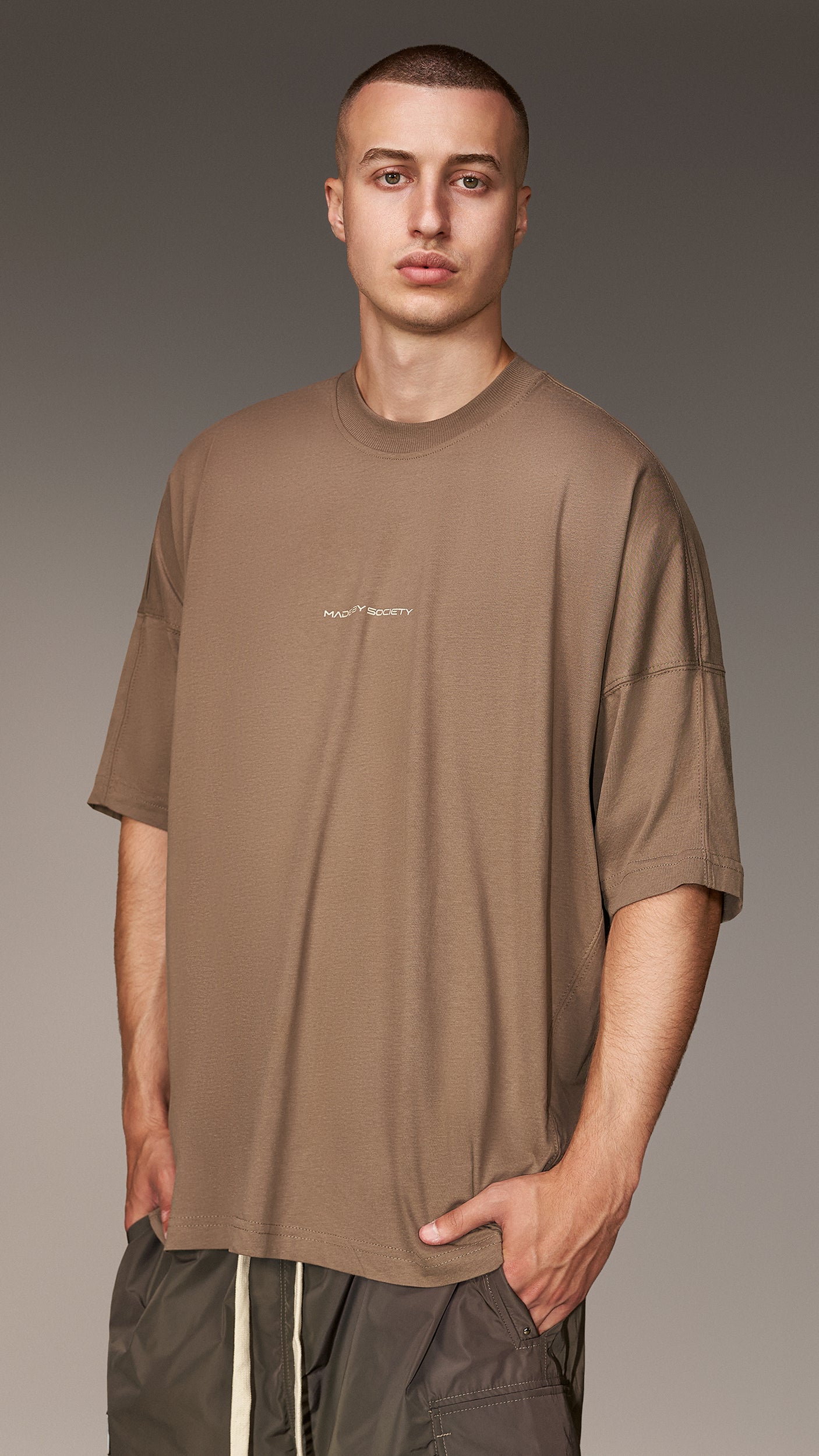 "Nonchalant" T-Shirt - T16485