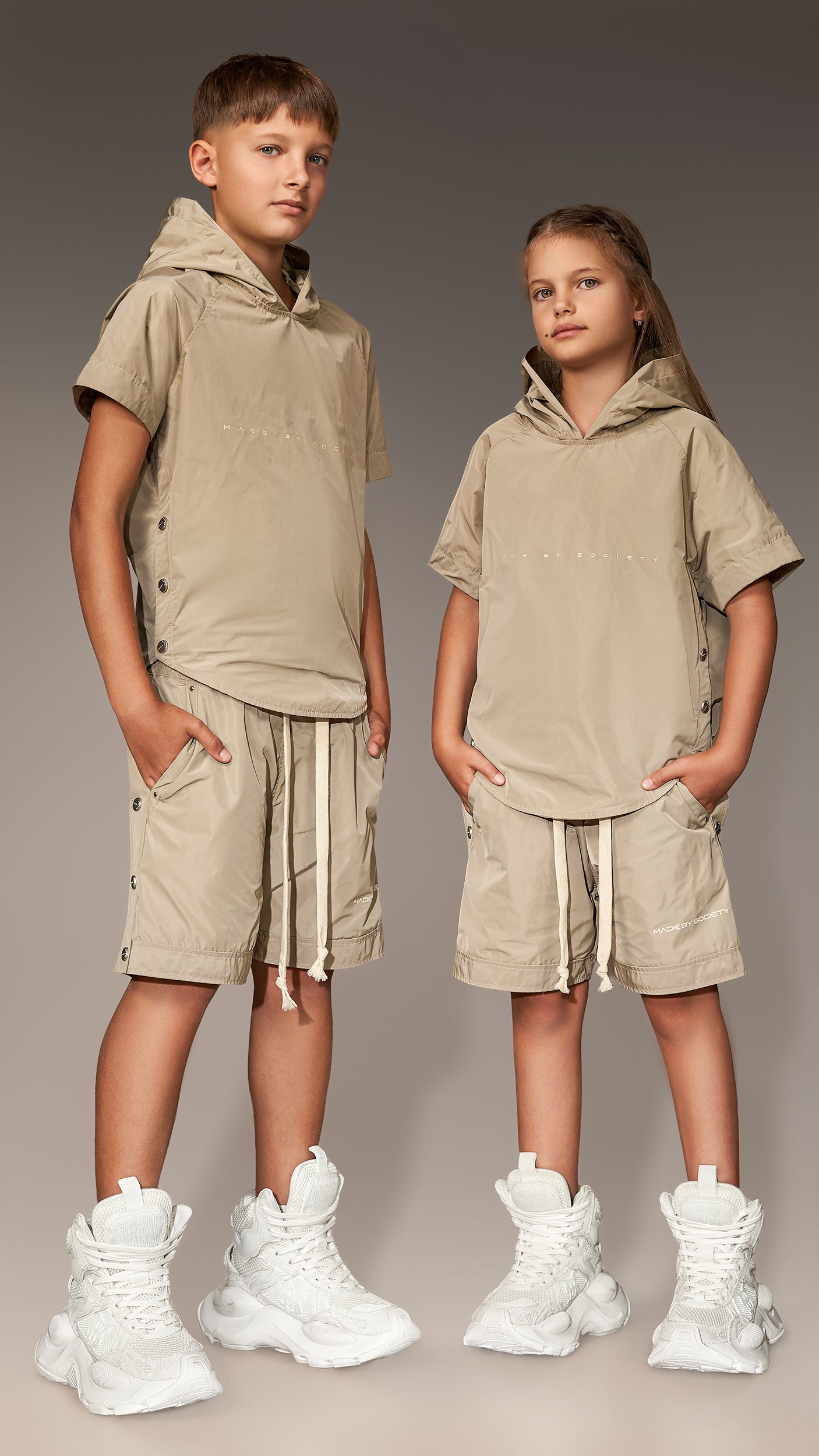 Bermuda Shorts with Studs - B36599