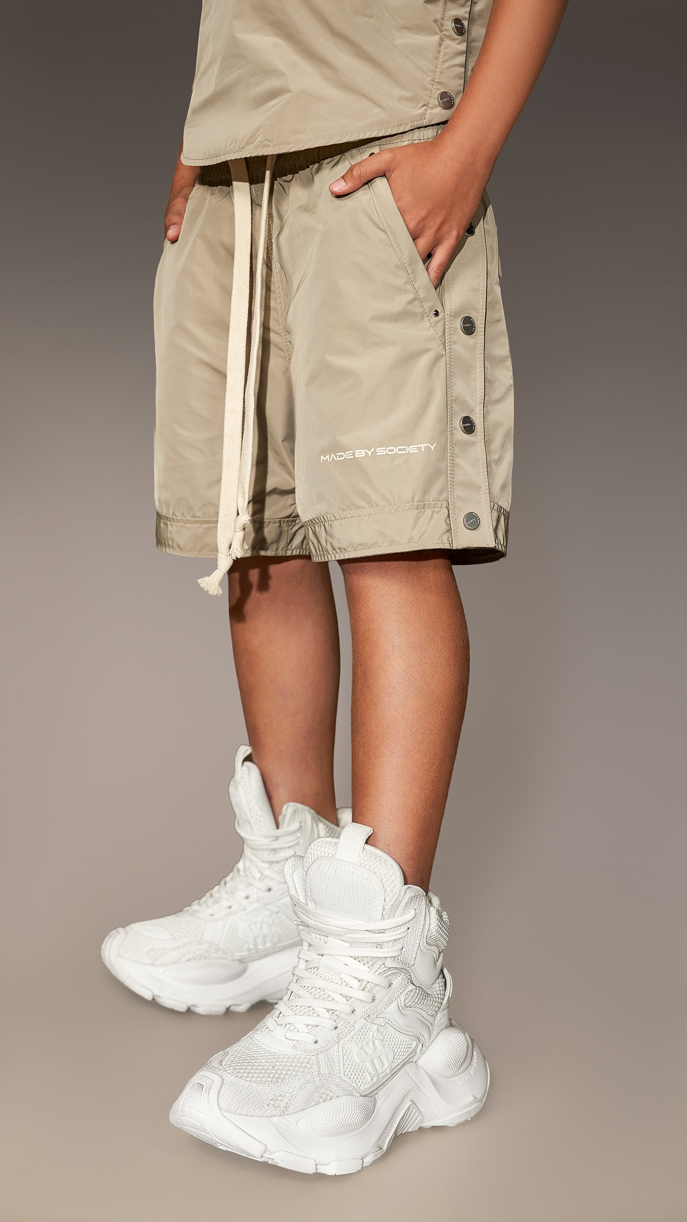Bermuda Shorts with Studs - B36599