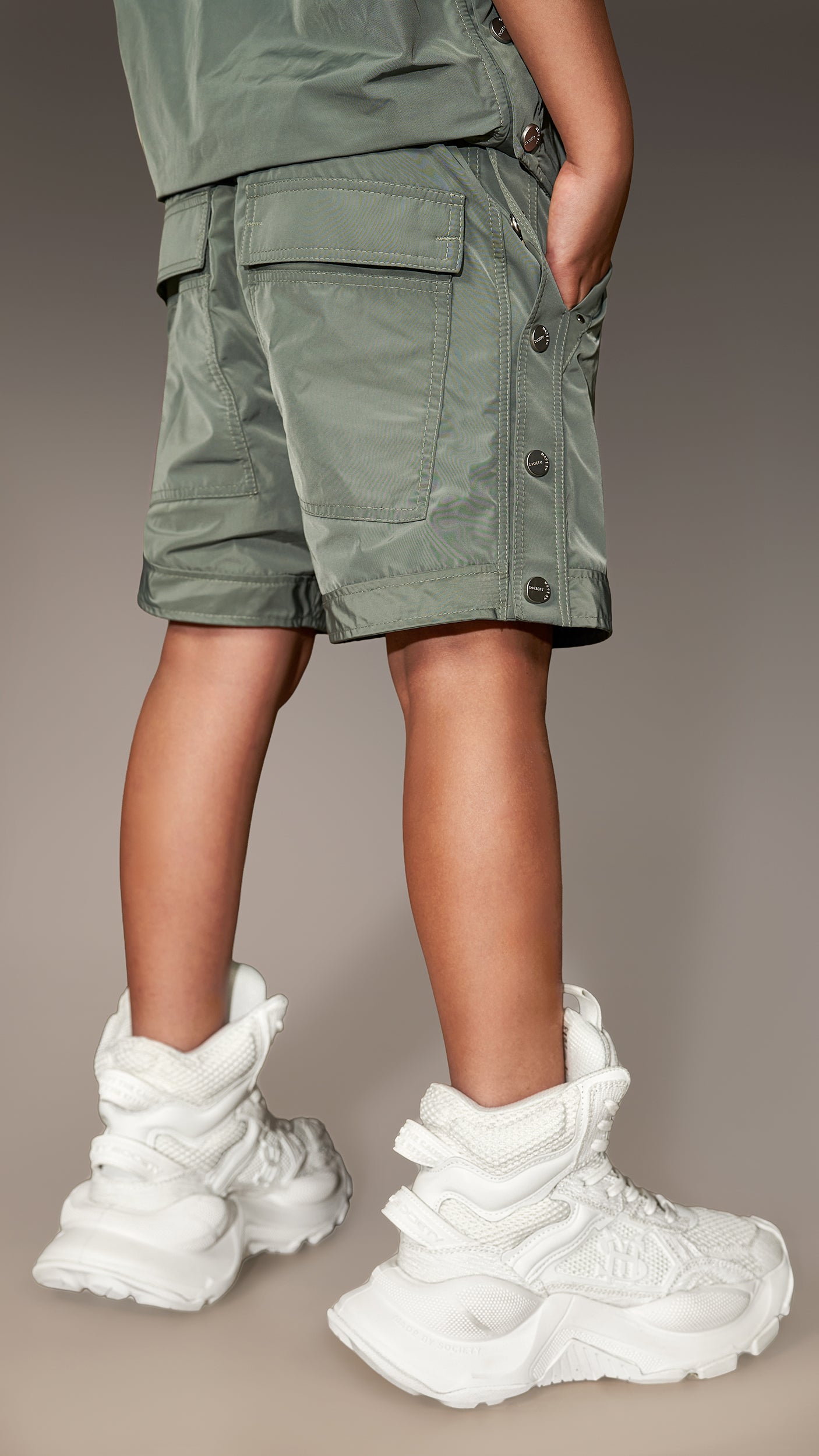 Bermuda Shorts with Snaps - B36603