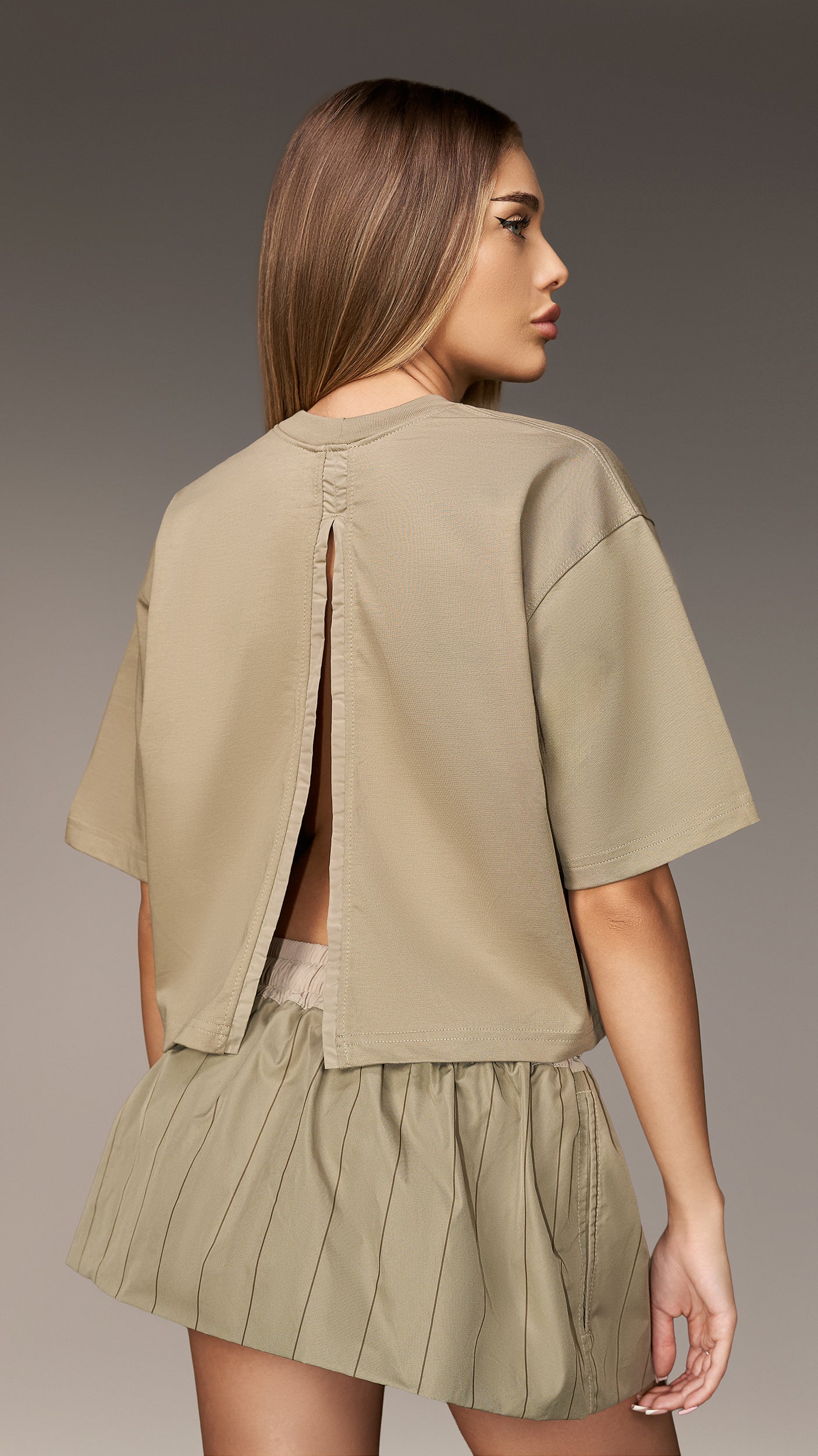 Cutout T-shirt - T26607