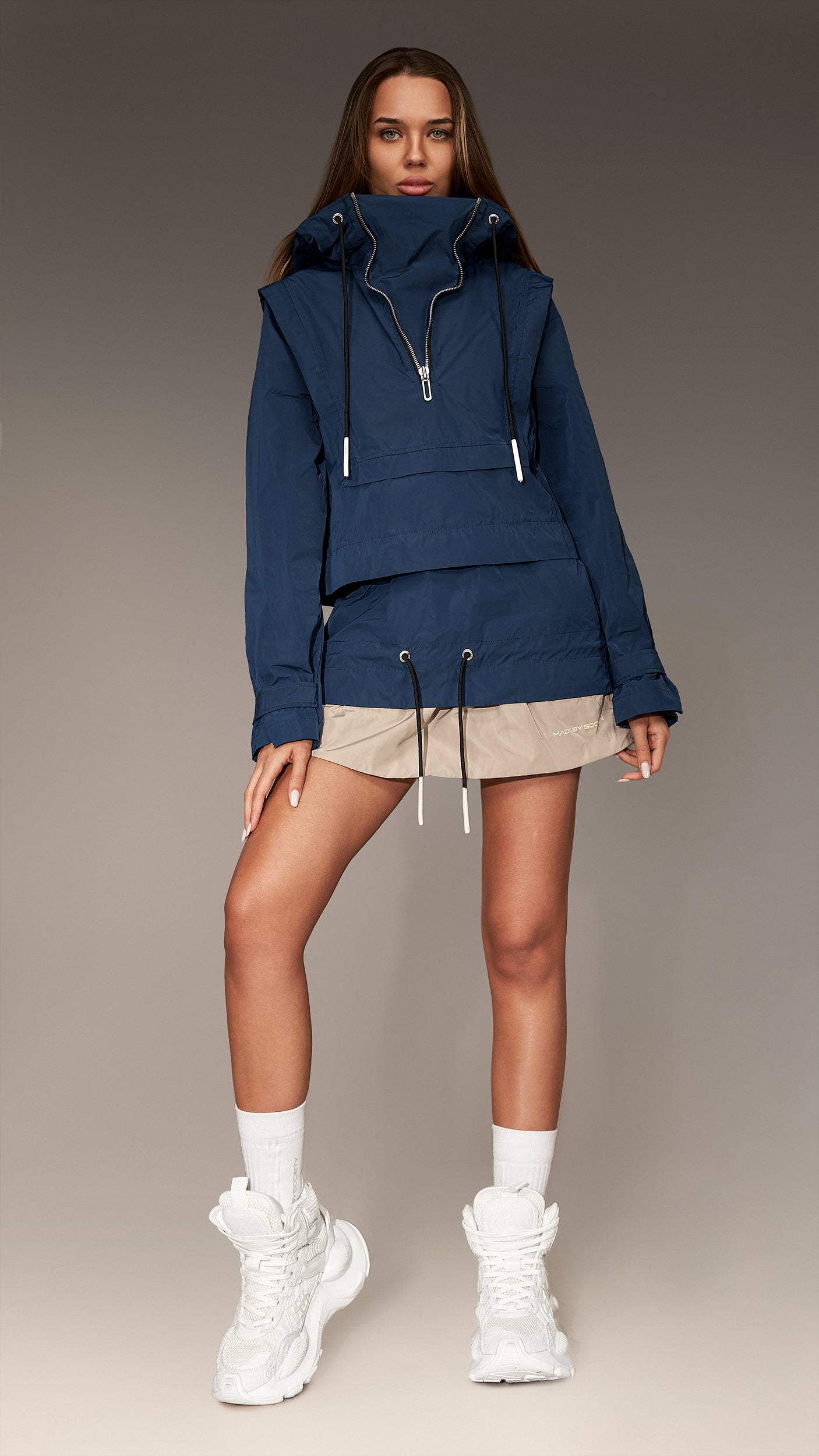 Layered windbreaker hoodie - H23797