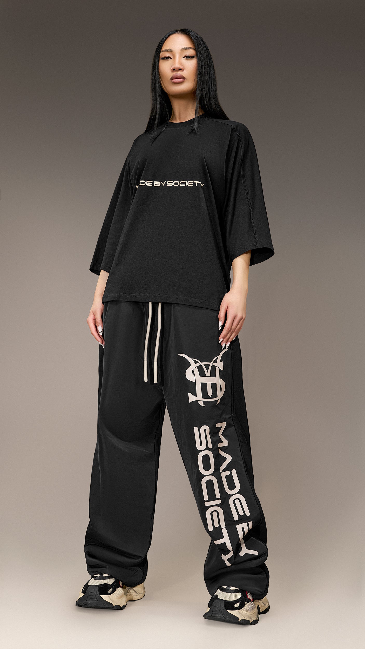 Oversized T-shirt Made by Society – T26047
