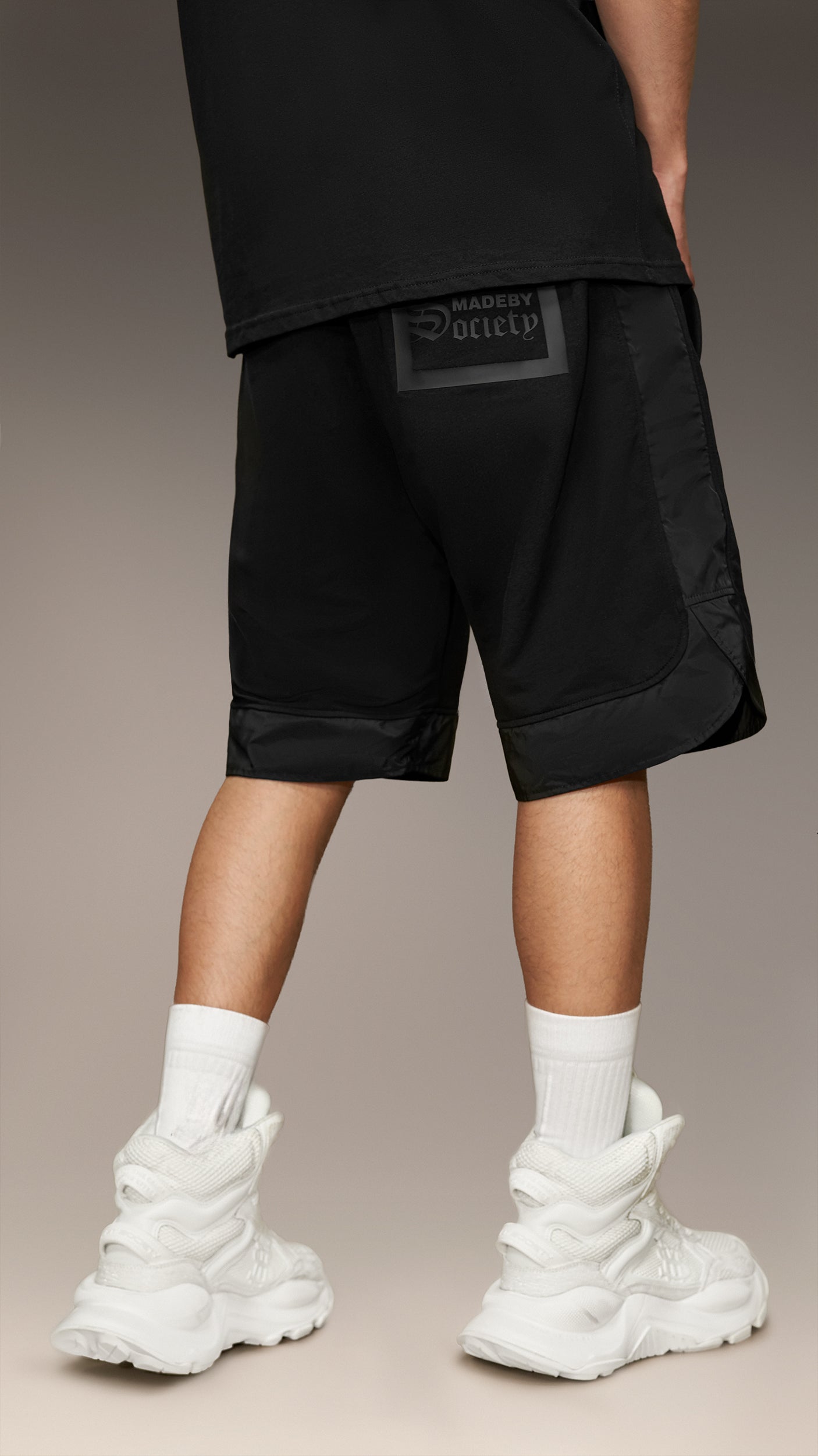 BRANDED BAND SHORTS - B15477