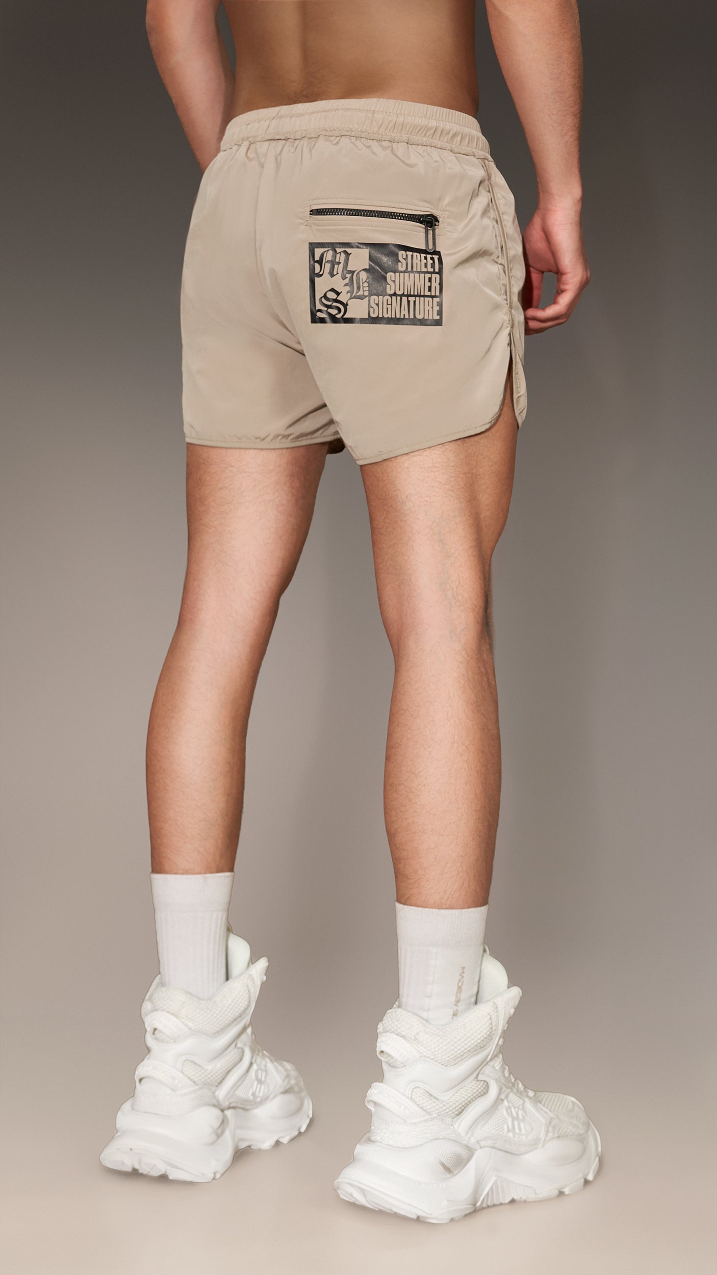 BRANDED BEACH SHORTS - B15413