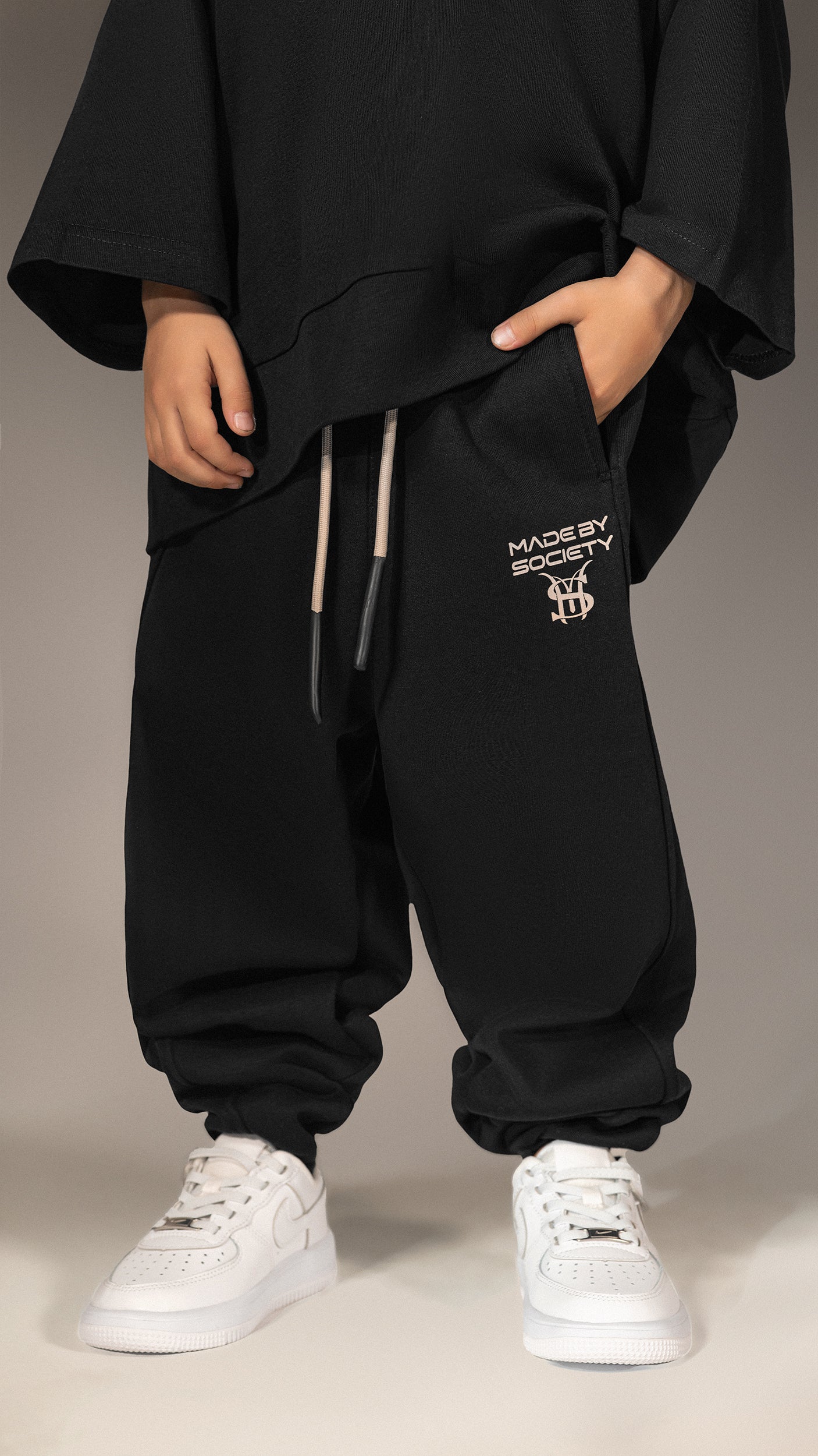 Pantaloni  "Made by Society" - P35677