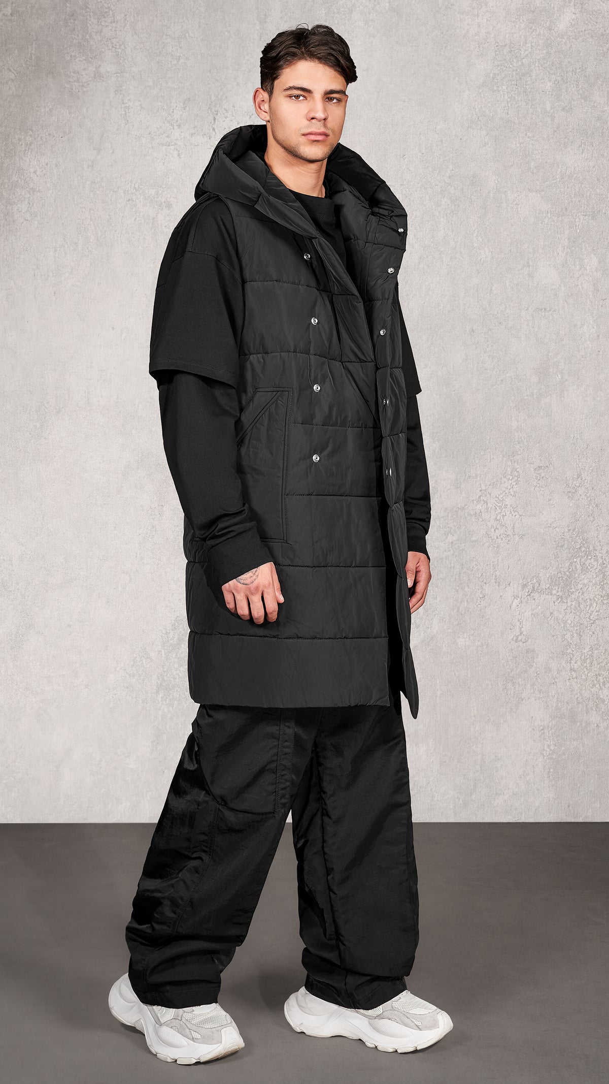 Gilet Noir Calme - V16831