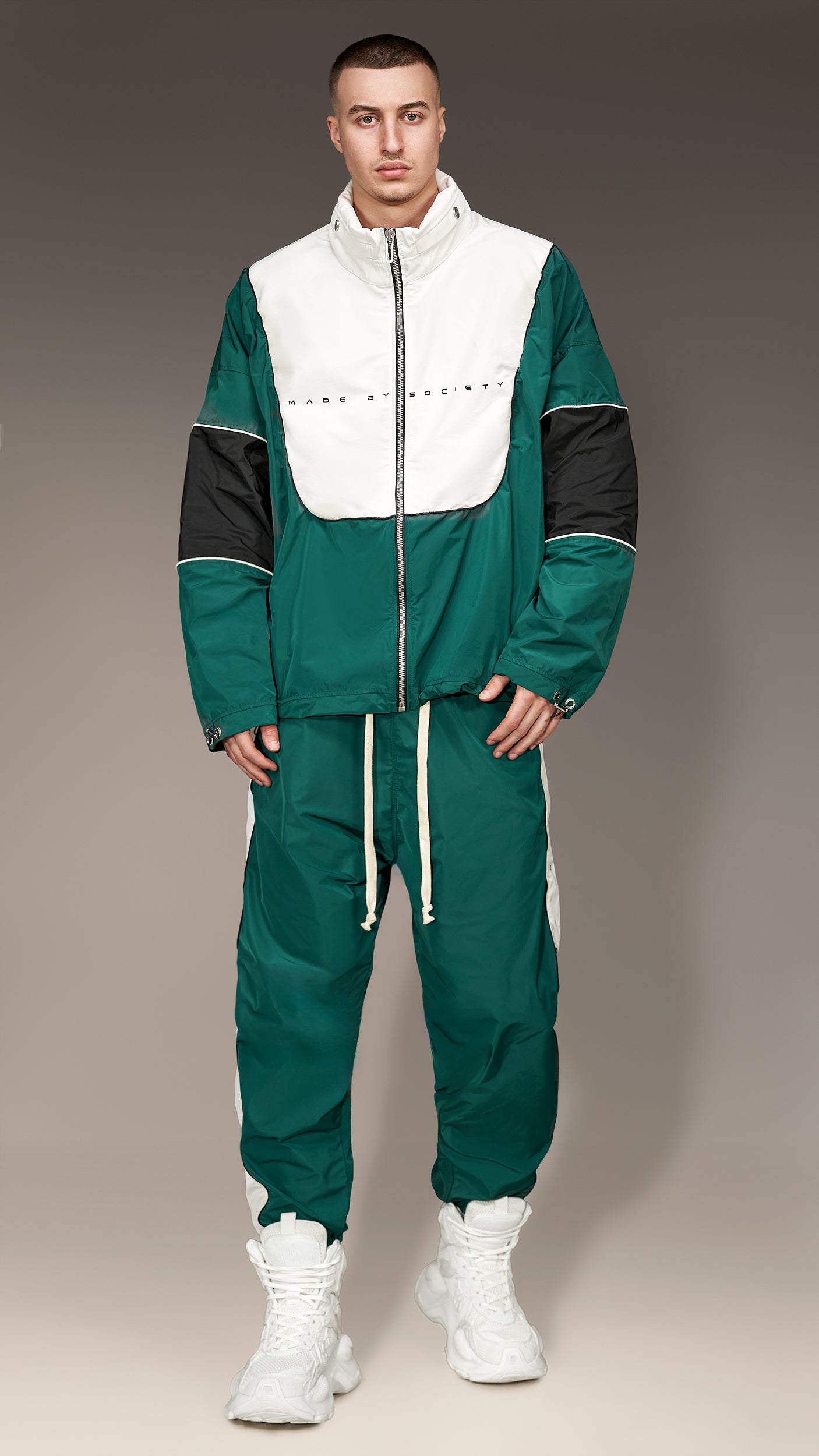 Hanorac Studio Collegiate