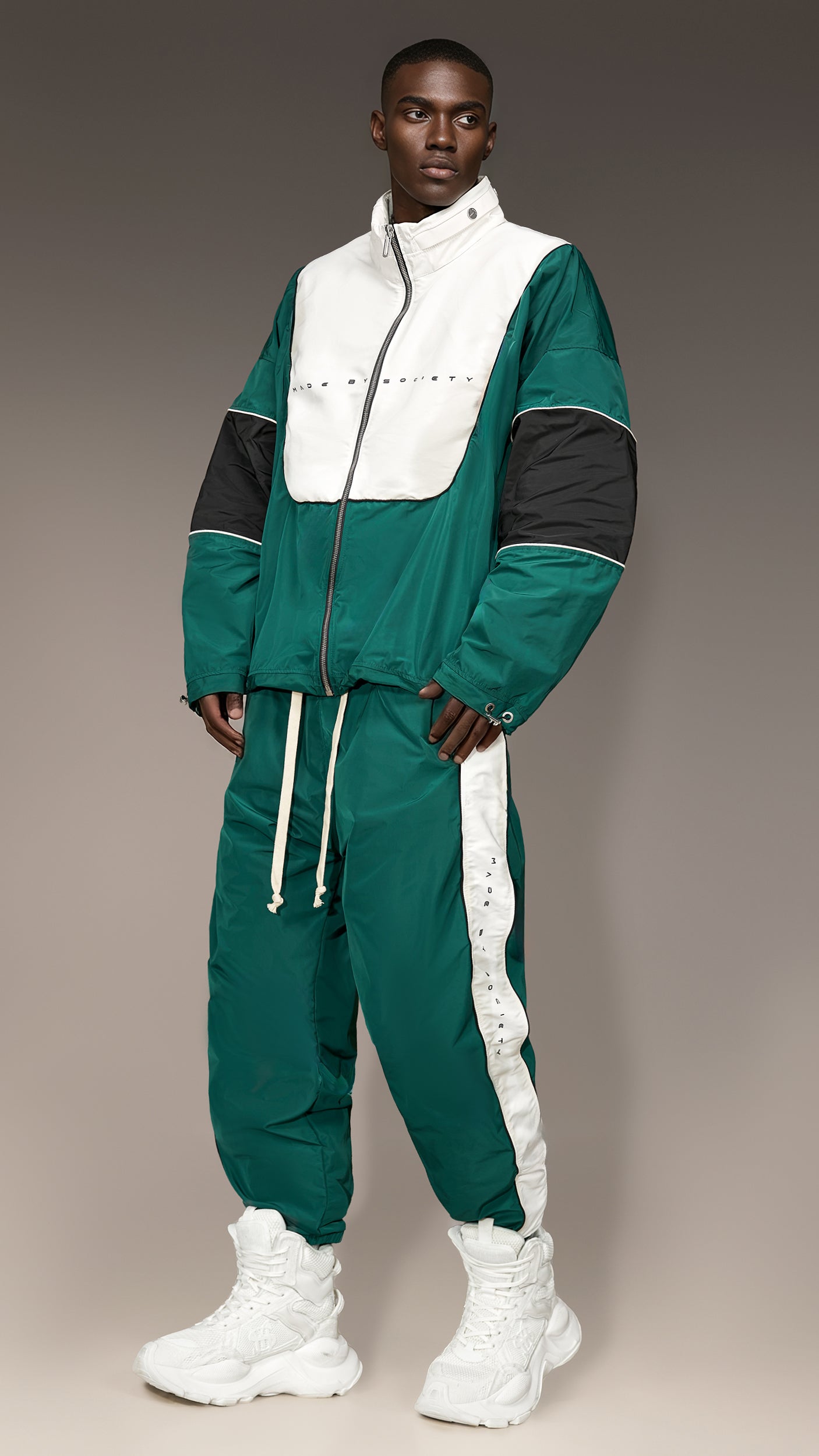 Glacier Side Joggers Pants