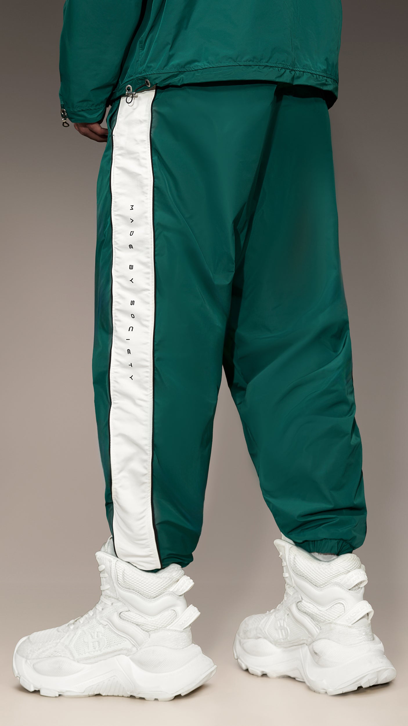Glacier Side Joggers Pants