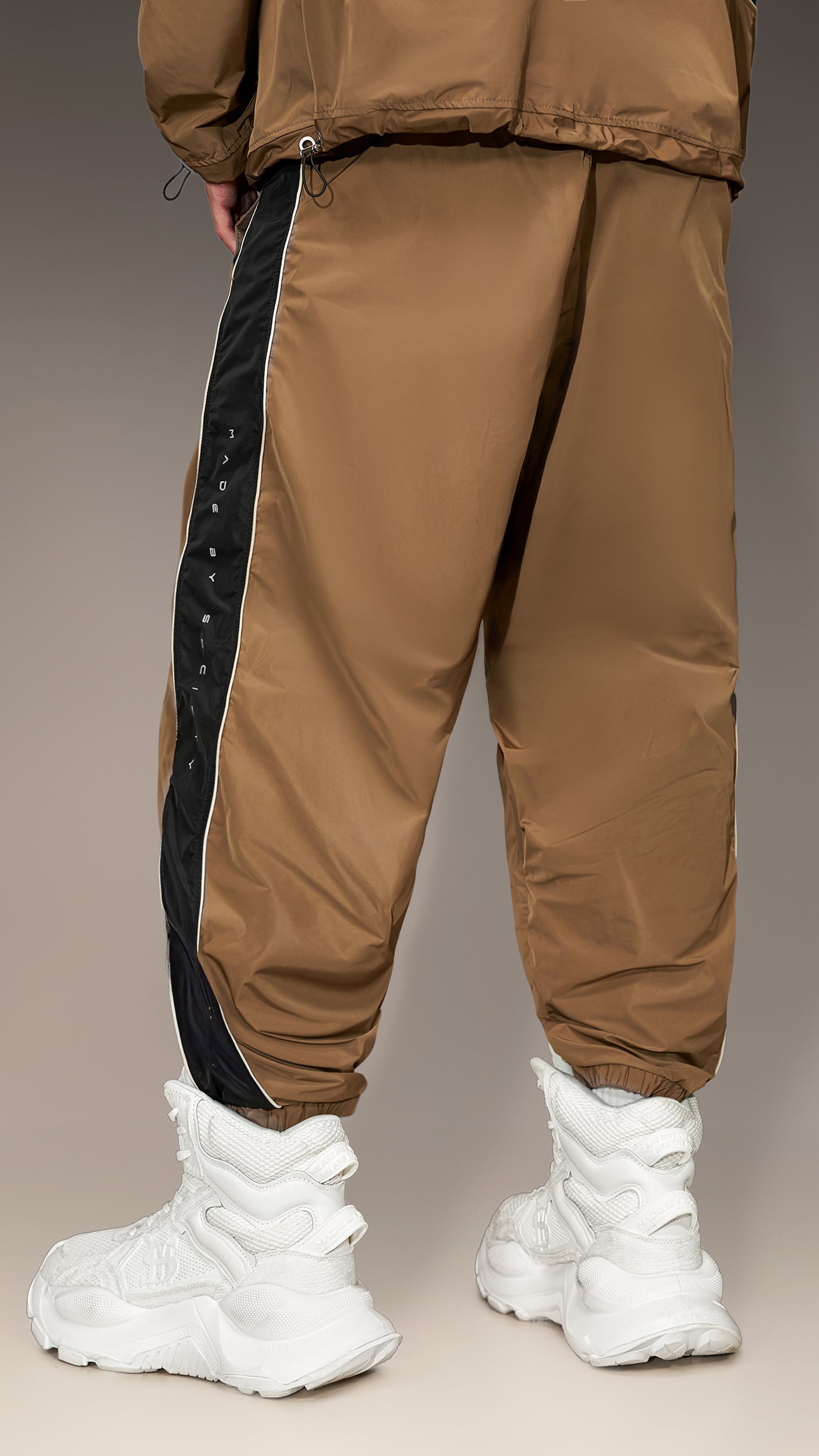 Iconic Shield Slouch Pants