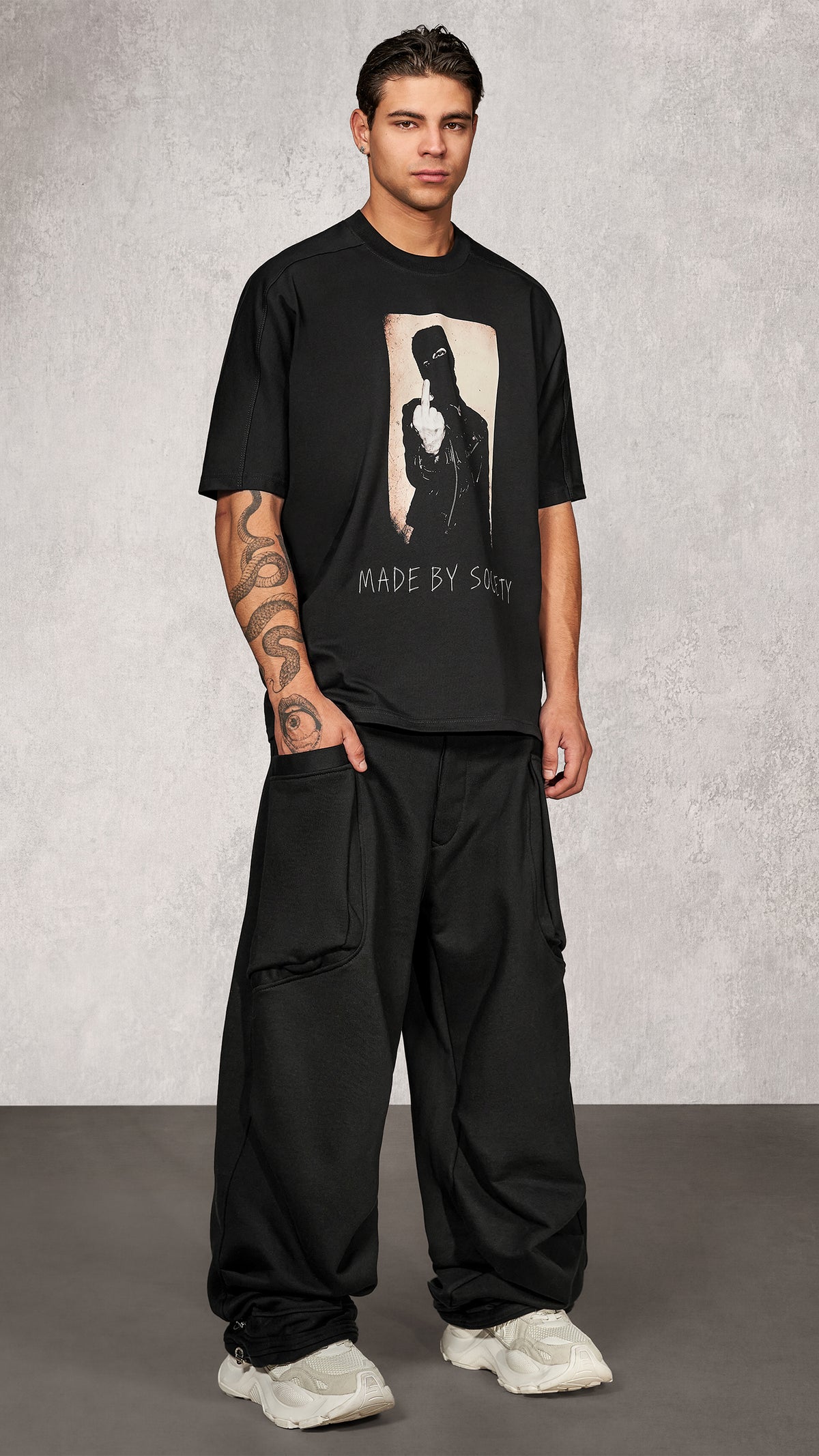 Silent Form T-Shirt - T17847