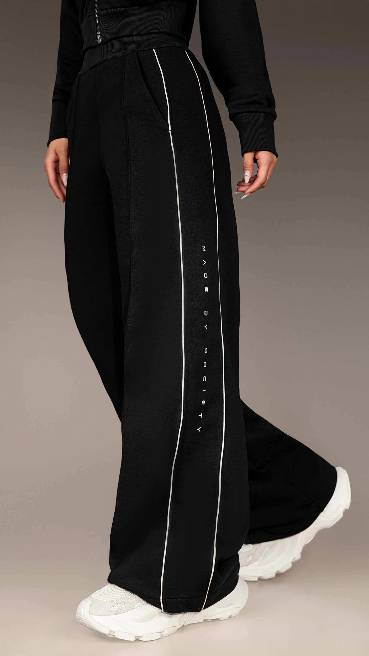 BLOCK SYSTEM Trousers - P27156