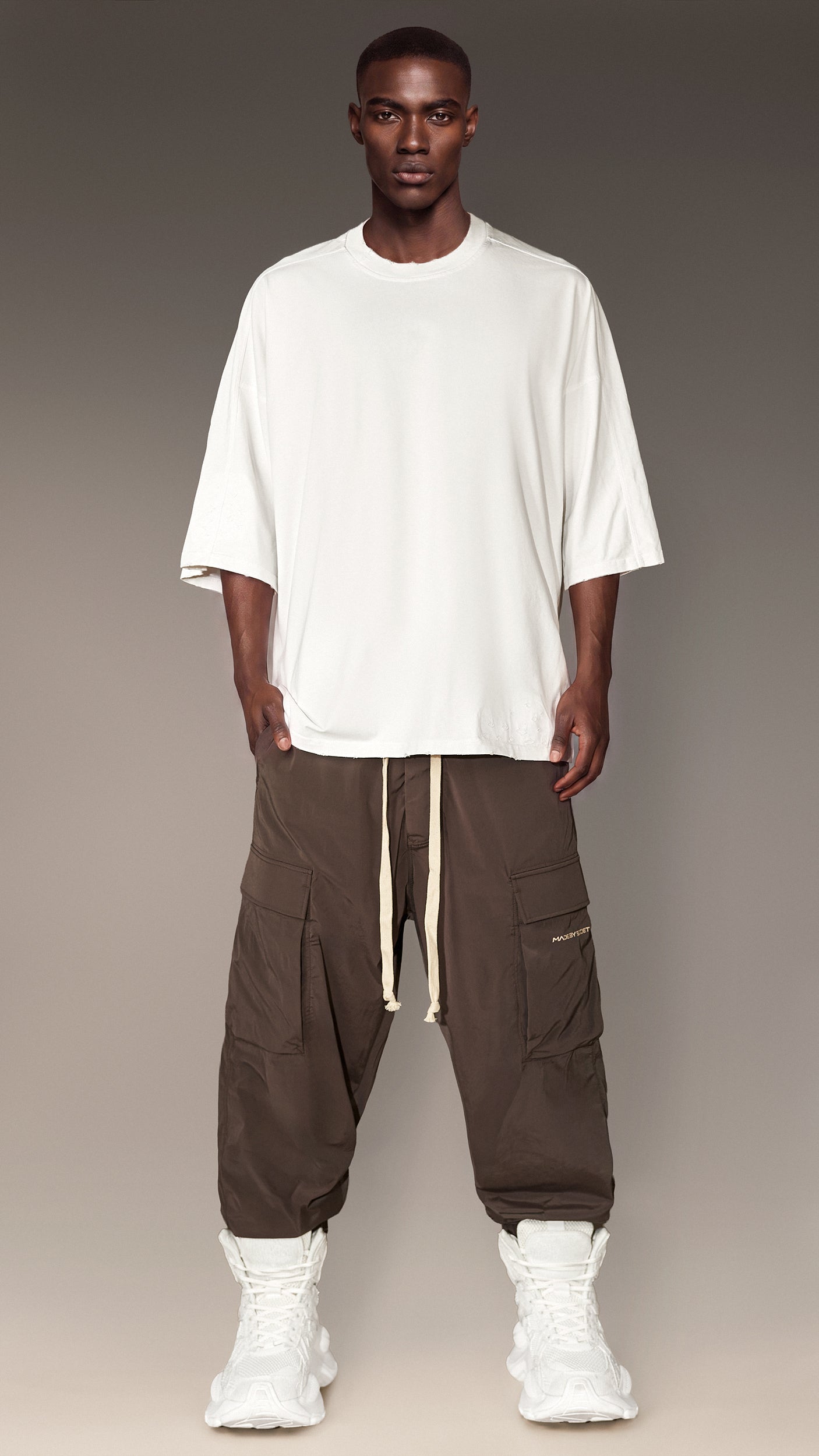 SYNTH-GRAIN Trousers - P17544