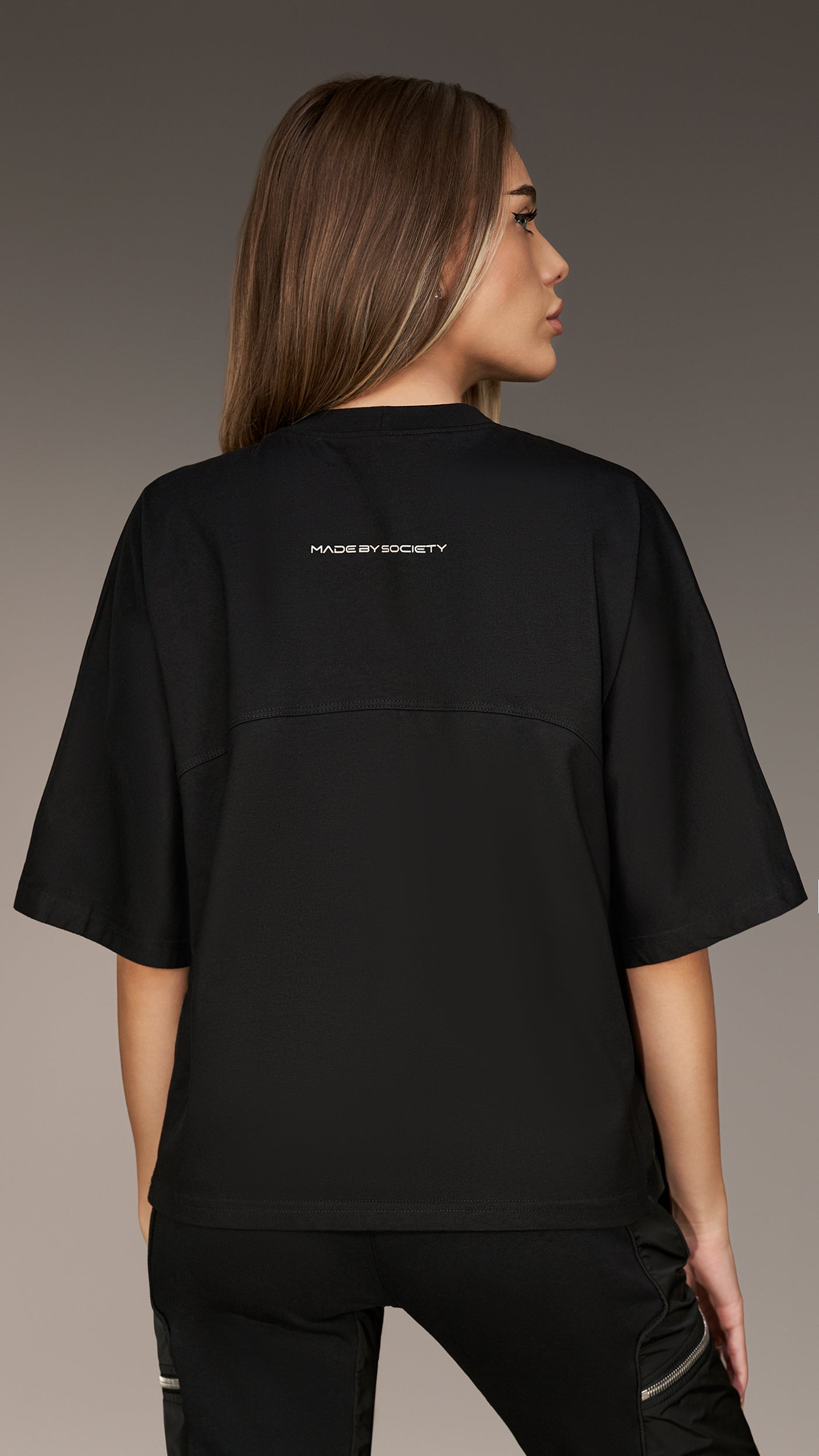 “CERYTH VENARA” T-Shirt - T26596