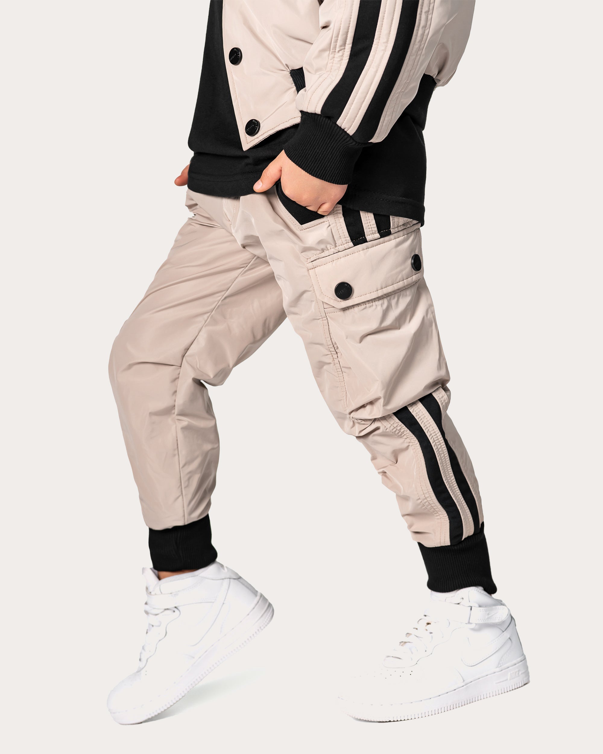 Stripes cargo pants - P34131