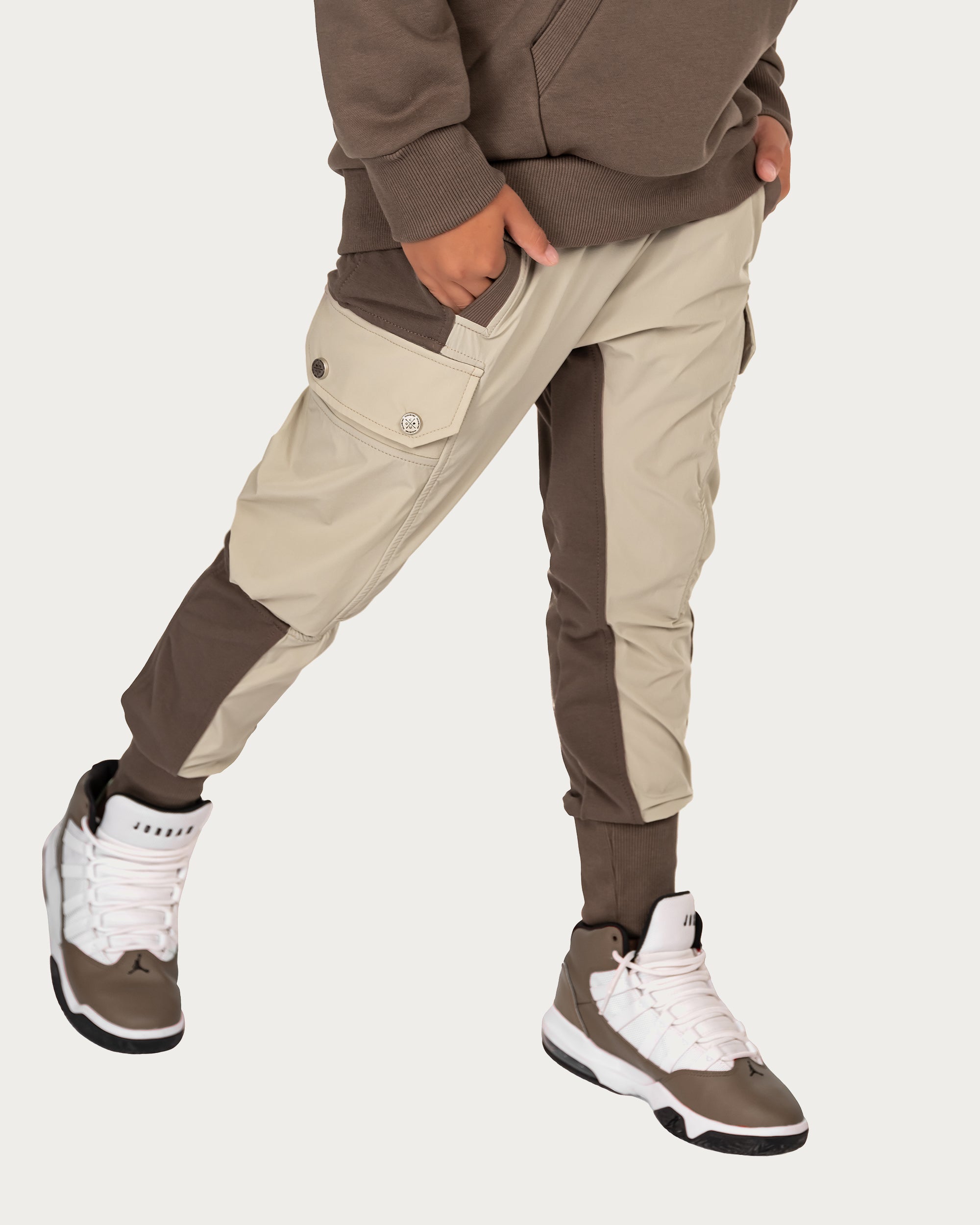 Two-tone cargo pants - P32781
