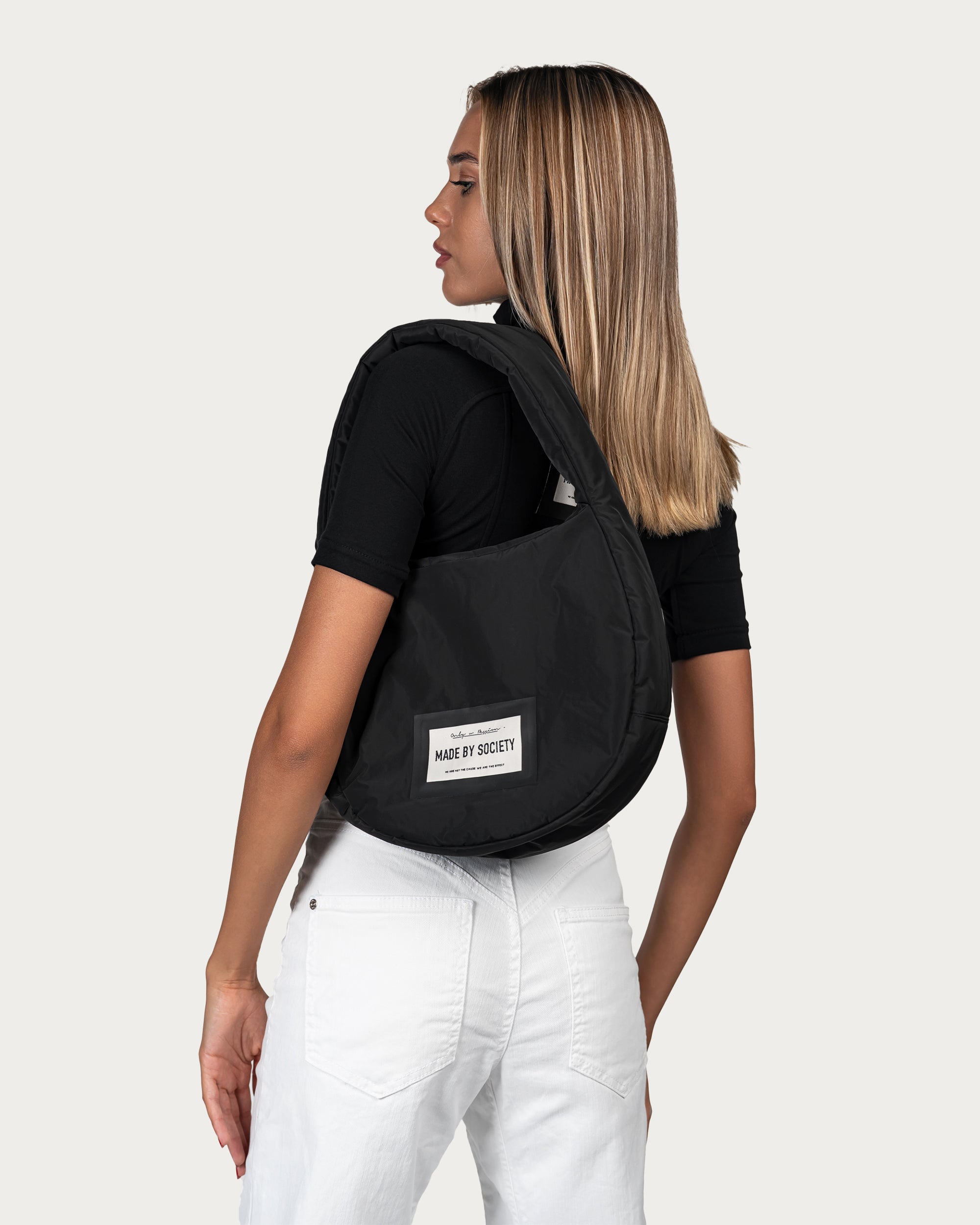 Shoulder padded bag - A14457