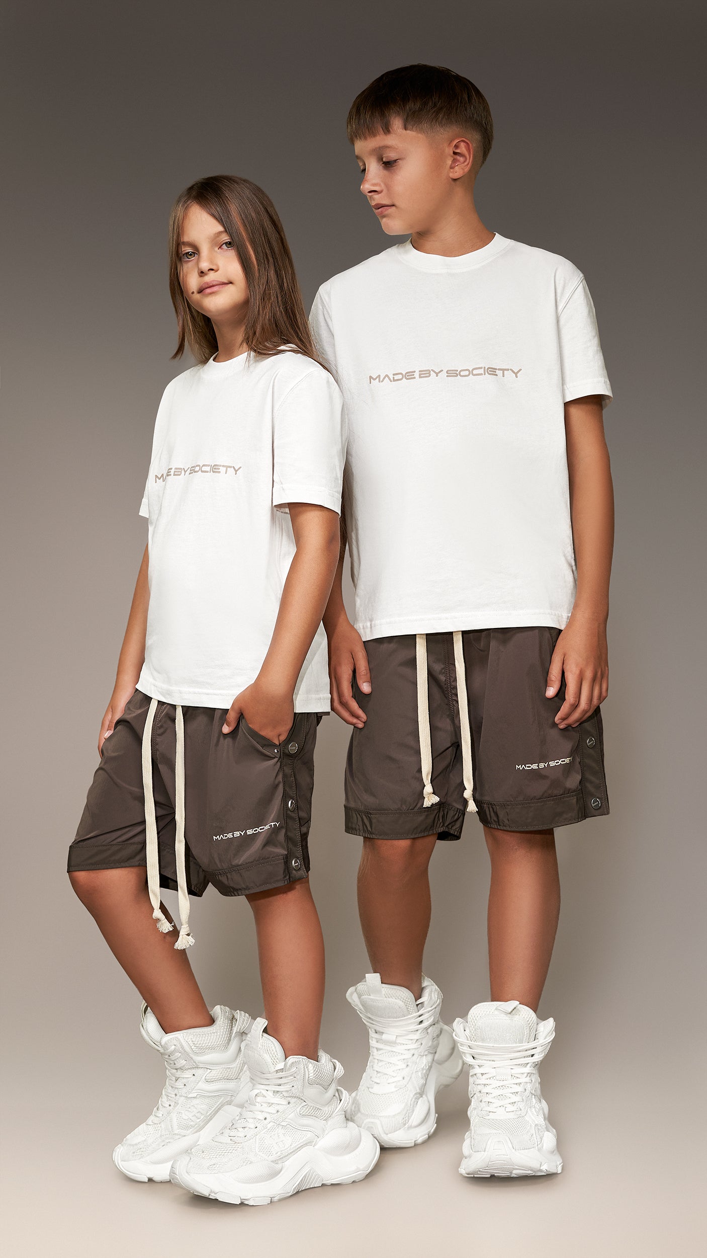 Bermuda Shorts with Snap Buttons - B36621