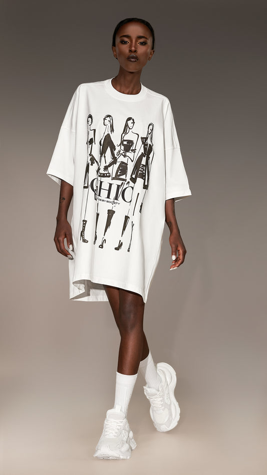Oversized "CHIC" T-shirt - T26346