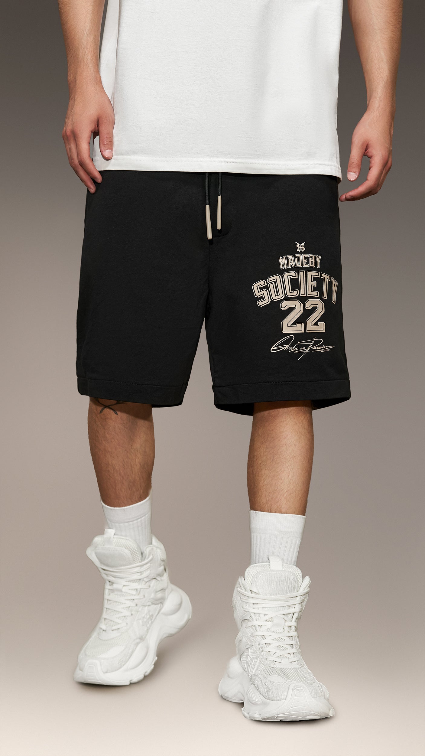BRANDED SHORTS - B15534