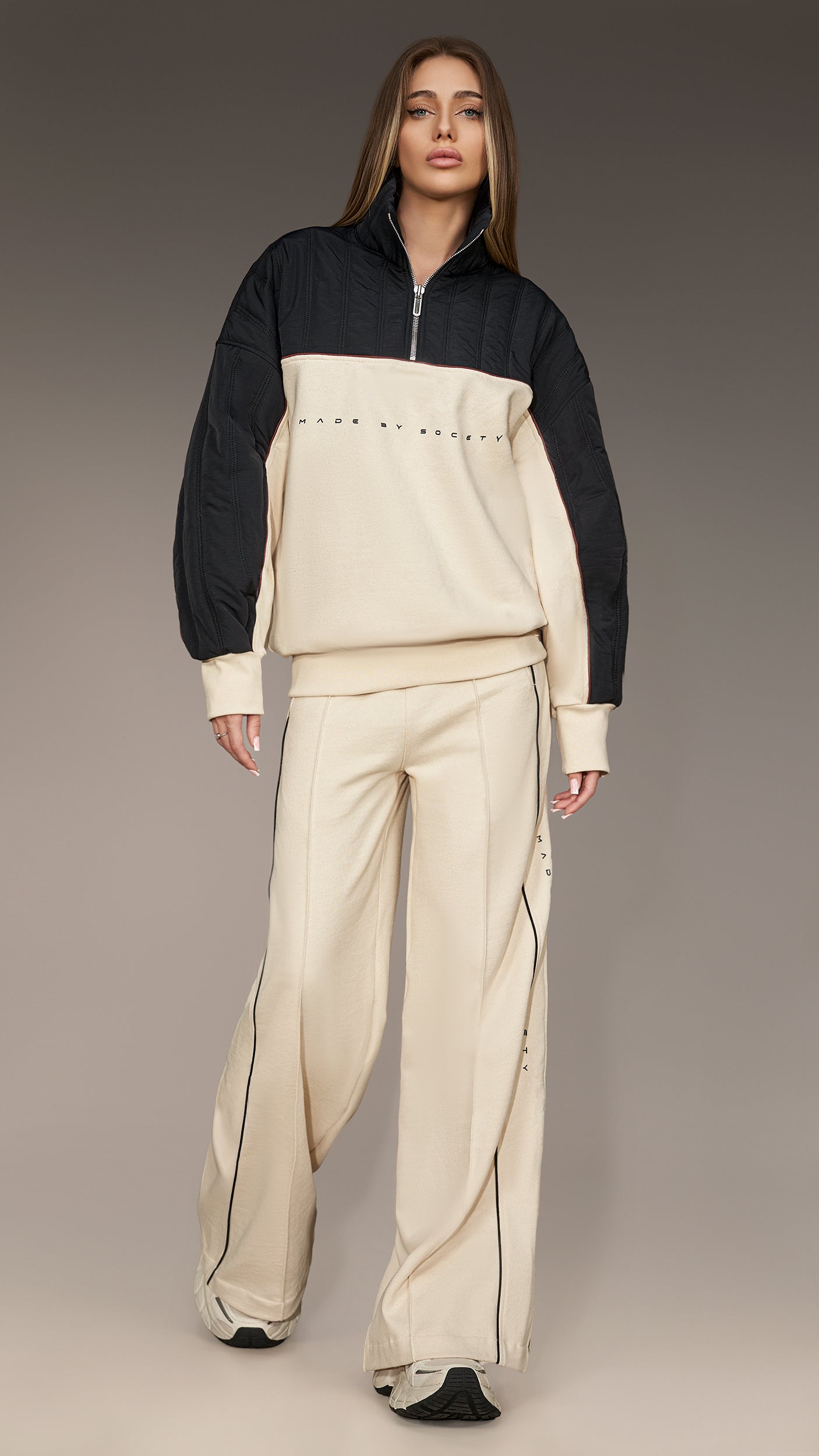 Pantaloni evazați Made by Society - P26910
