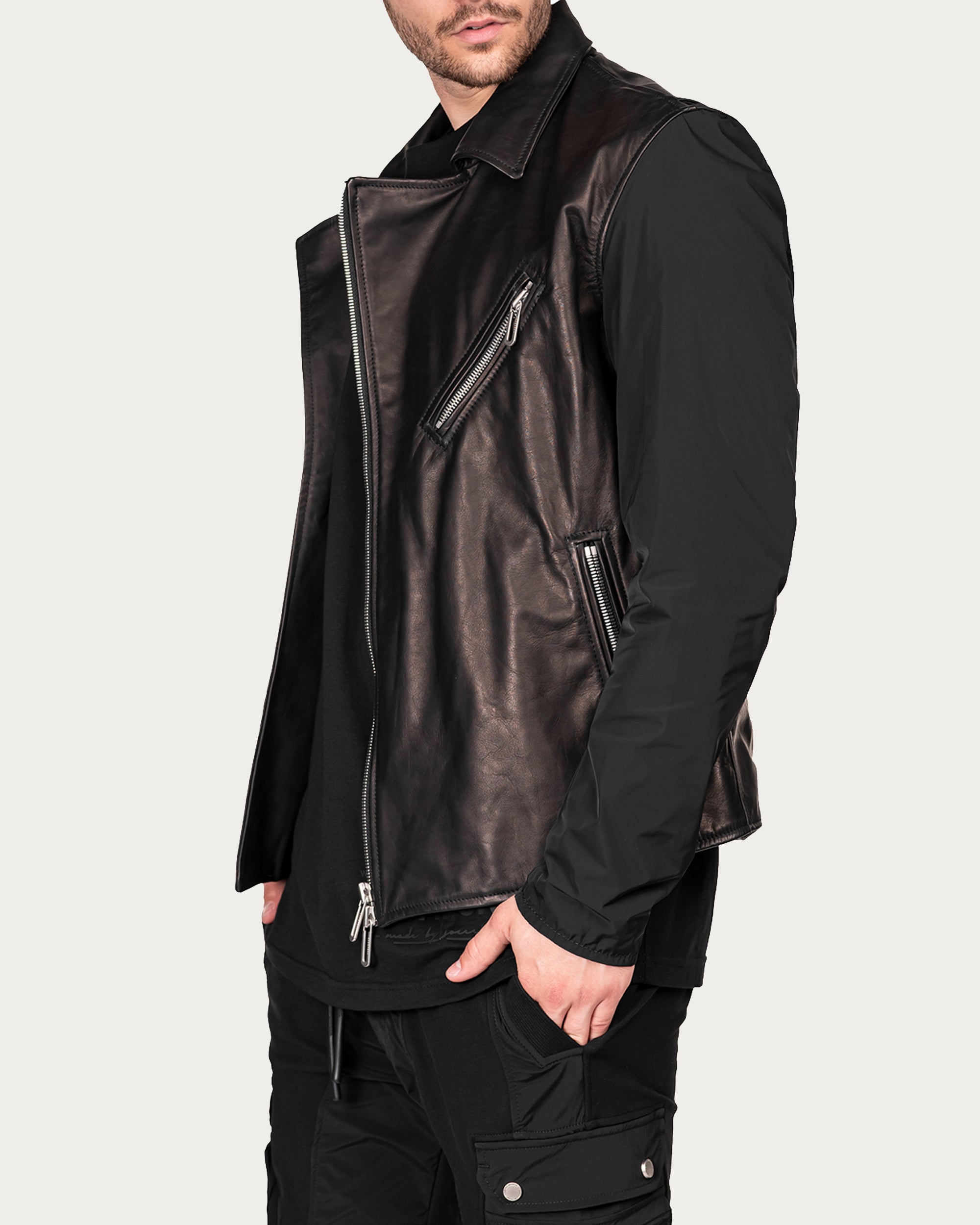 Leather jacket - J12431