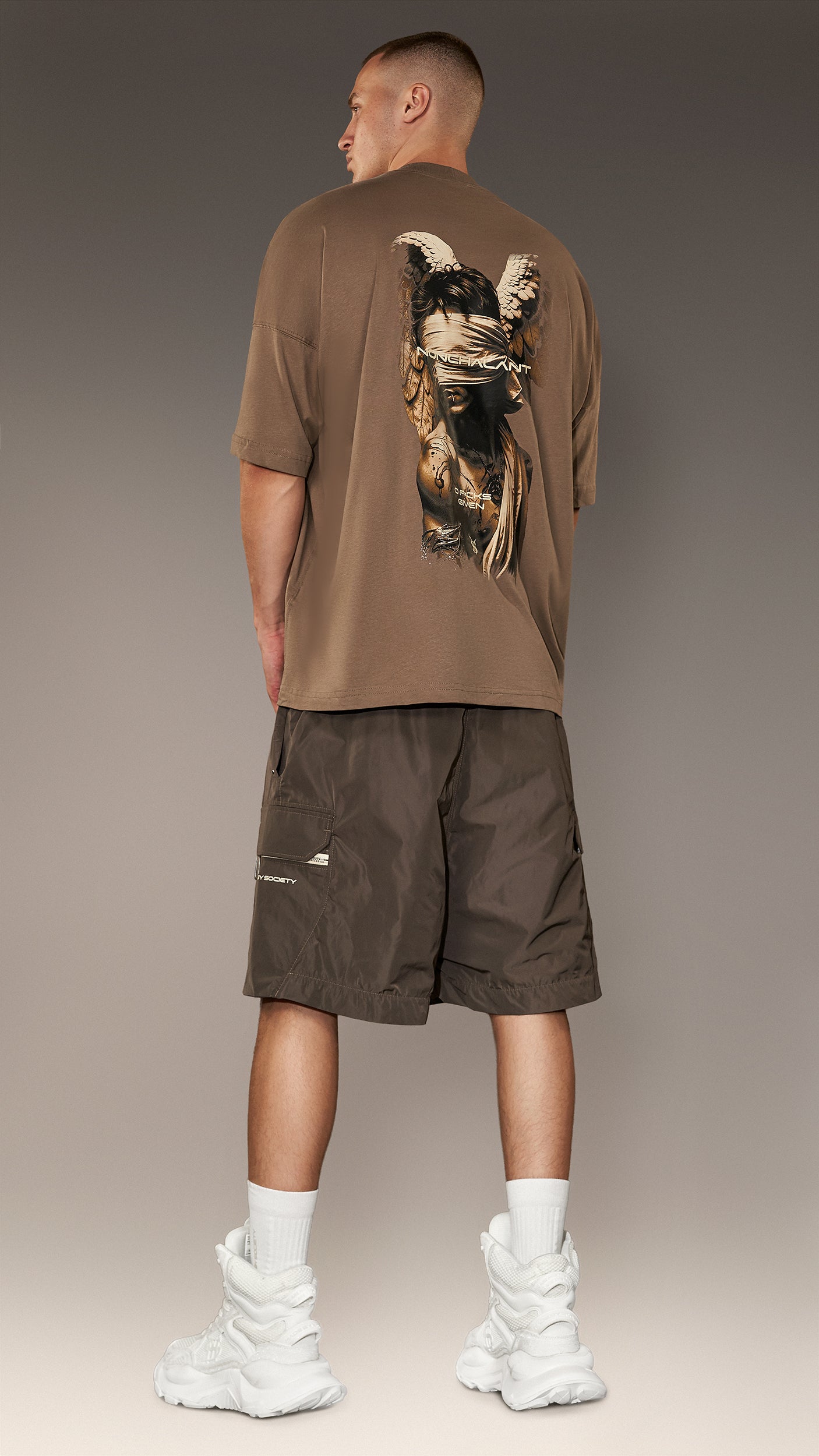 "Nonchalant" T-Shirt - T16485