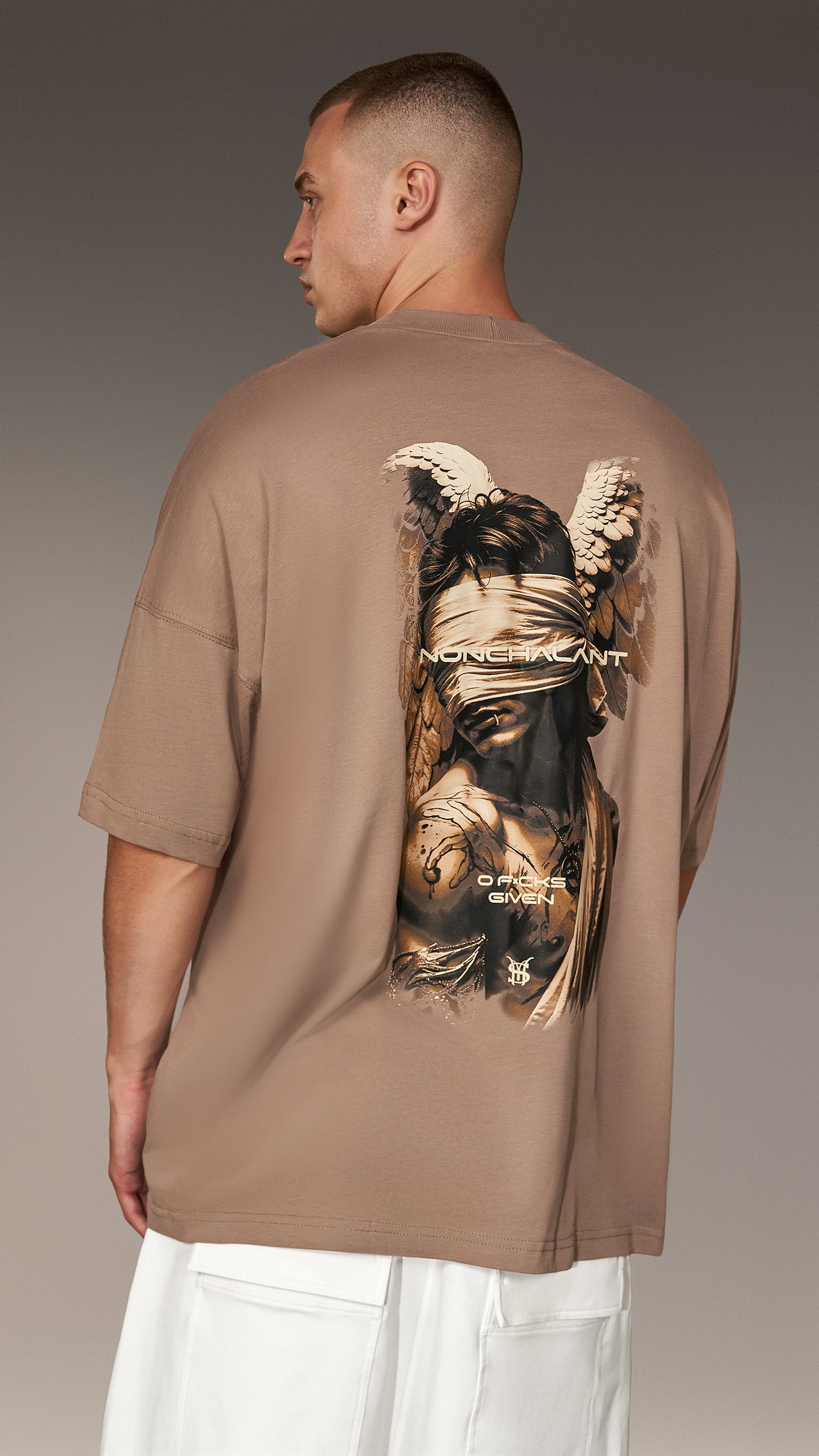 "Nonchalant" T-Shirt - T16477
