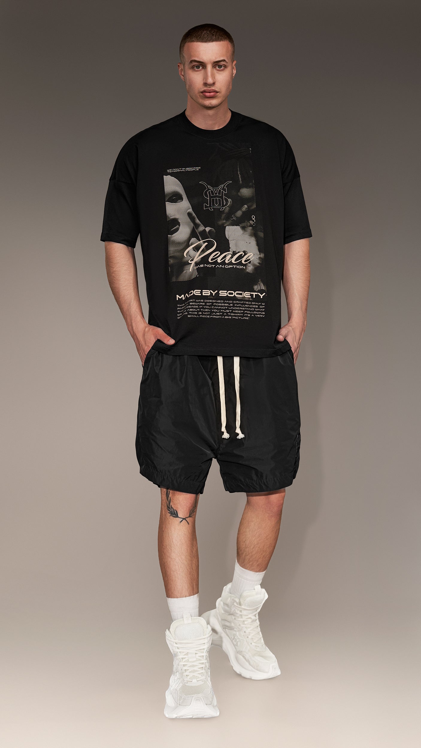 Oversized T-Shirt "Peace Was Not an Option" - T15943