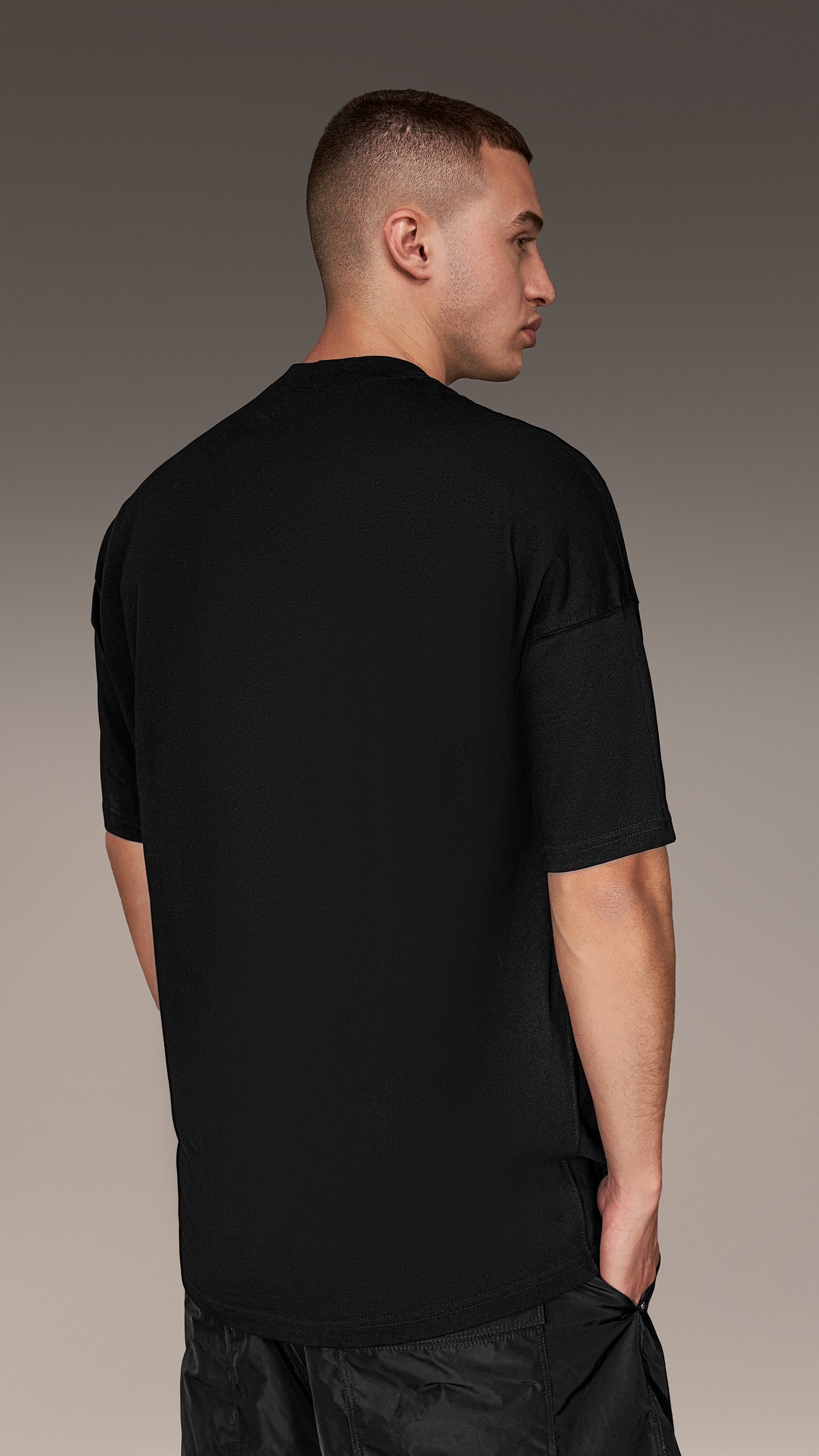 Oversized T-shirt "Crowned by the Street" - T15983