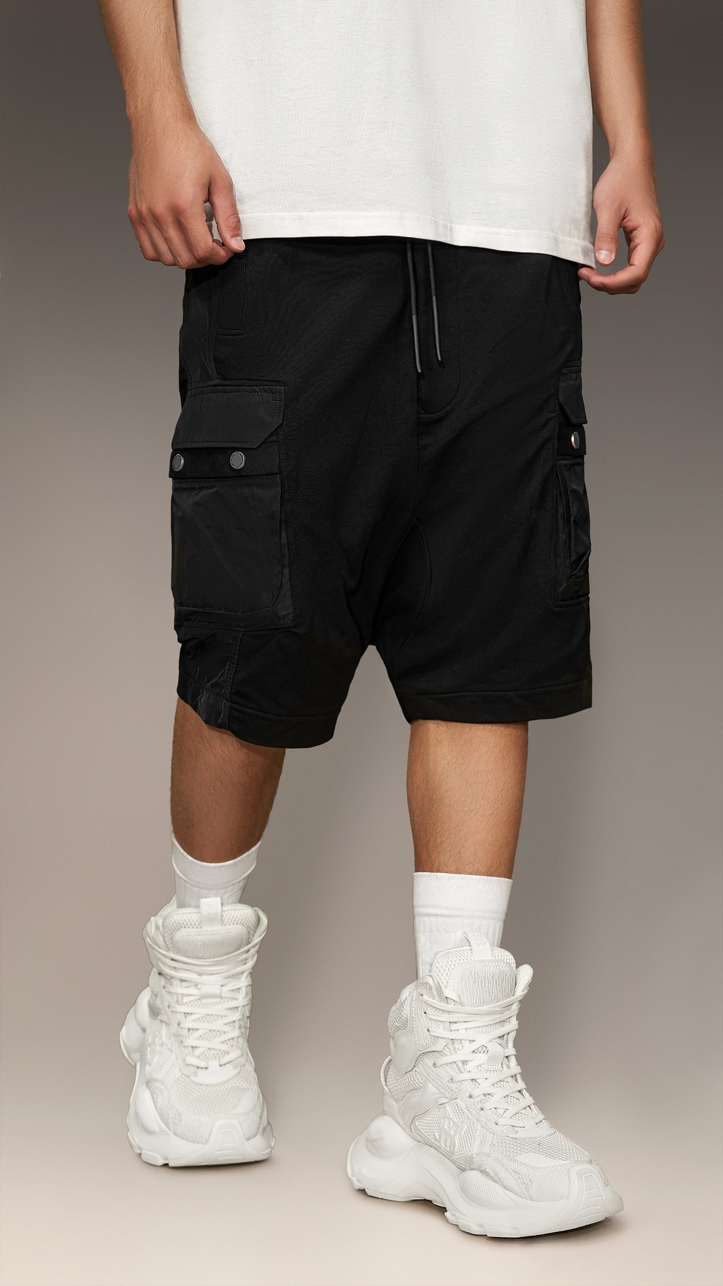 Stud shorts - B13047