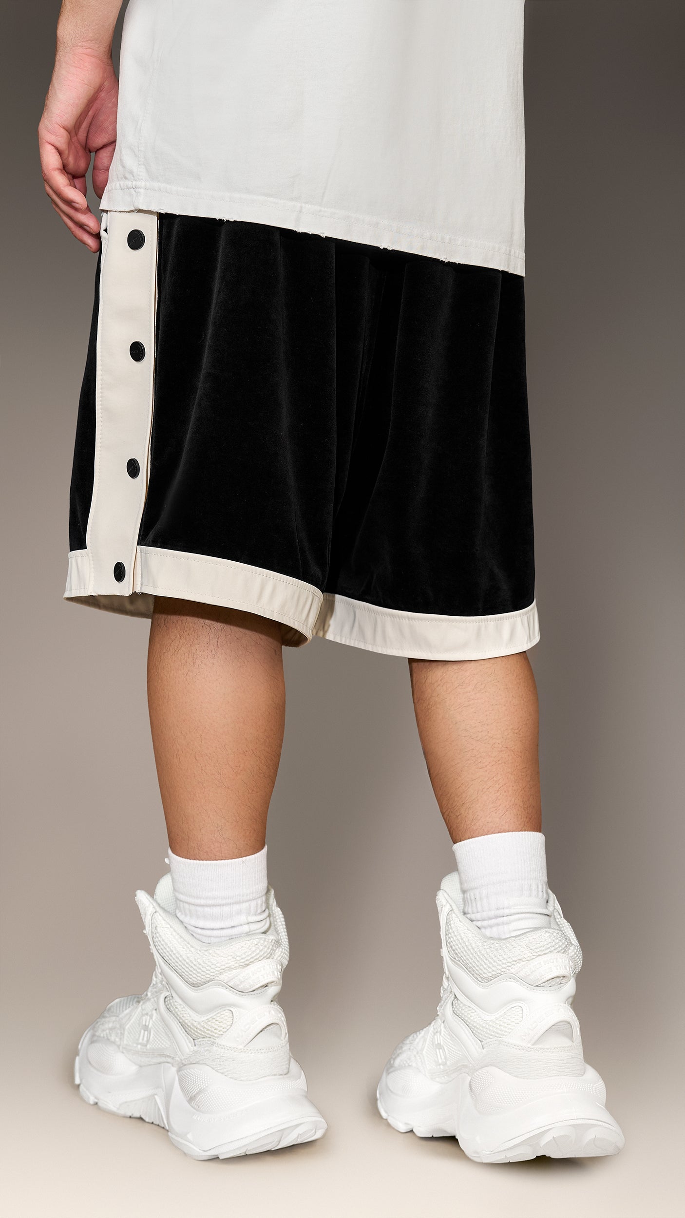 RAW EDGE Bermuda Shorts - B17442