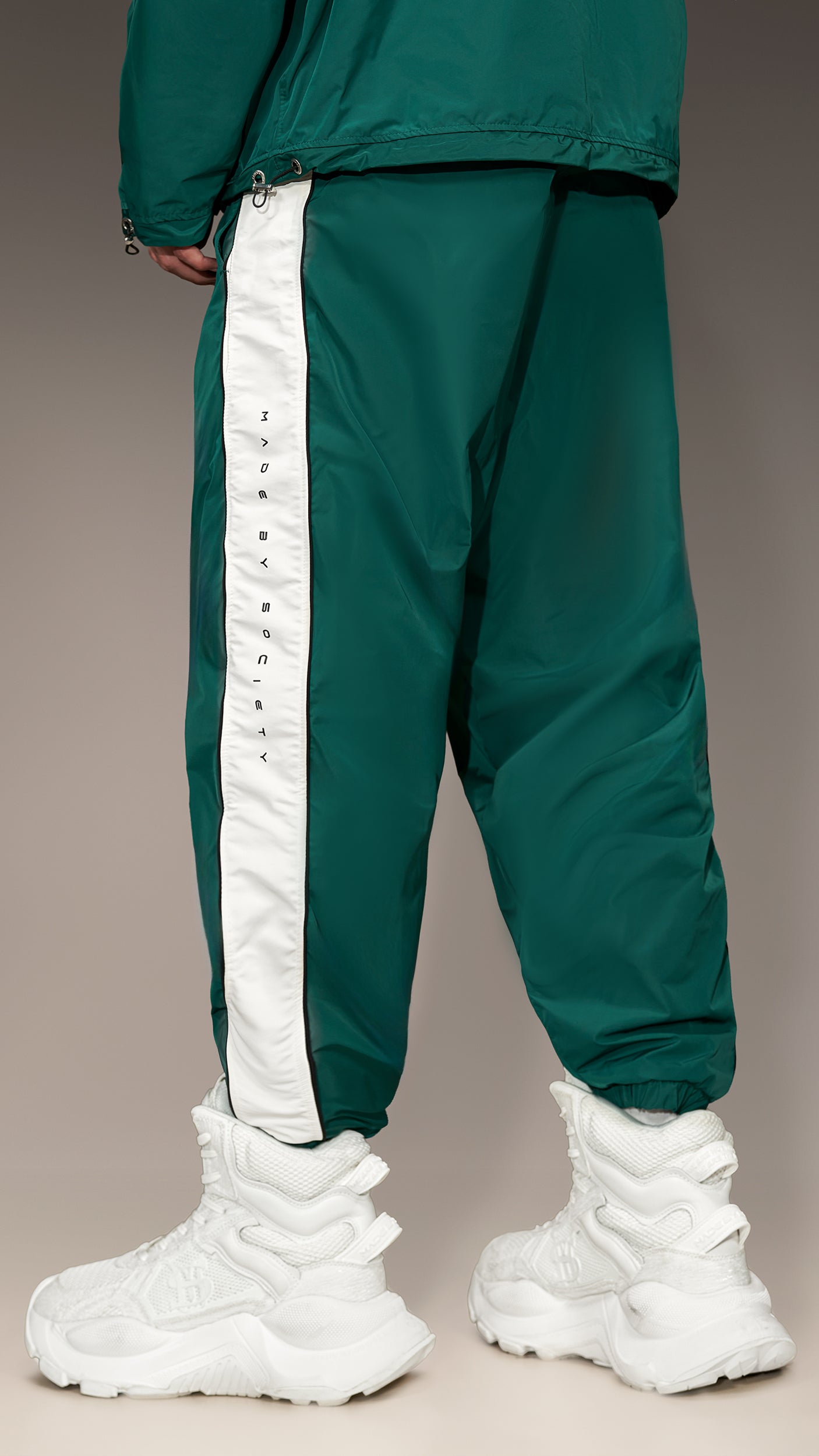 Glacier Side Joggers Pants