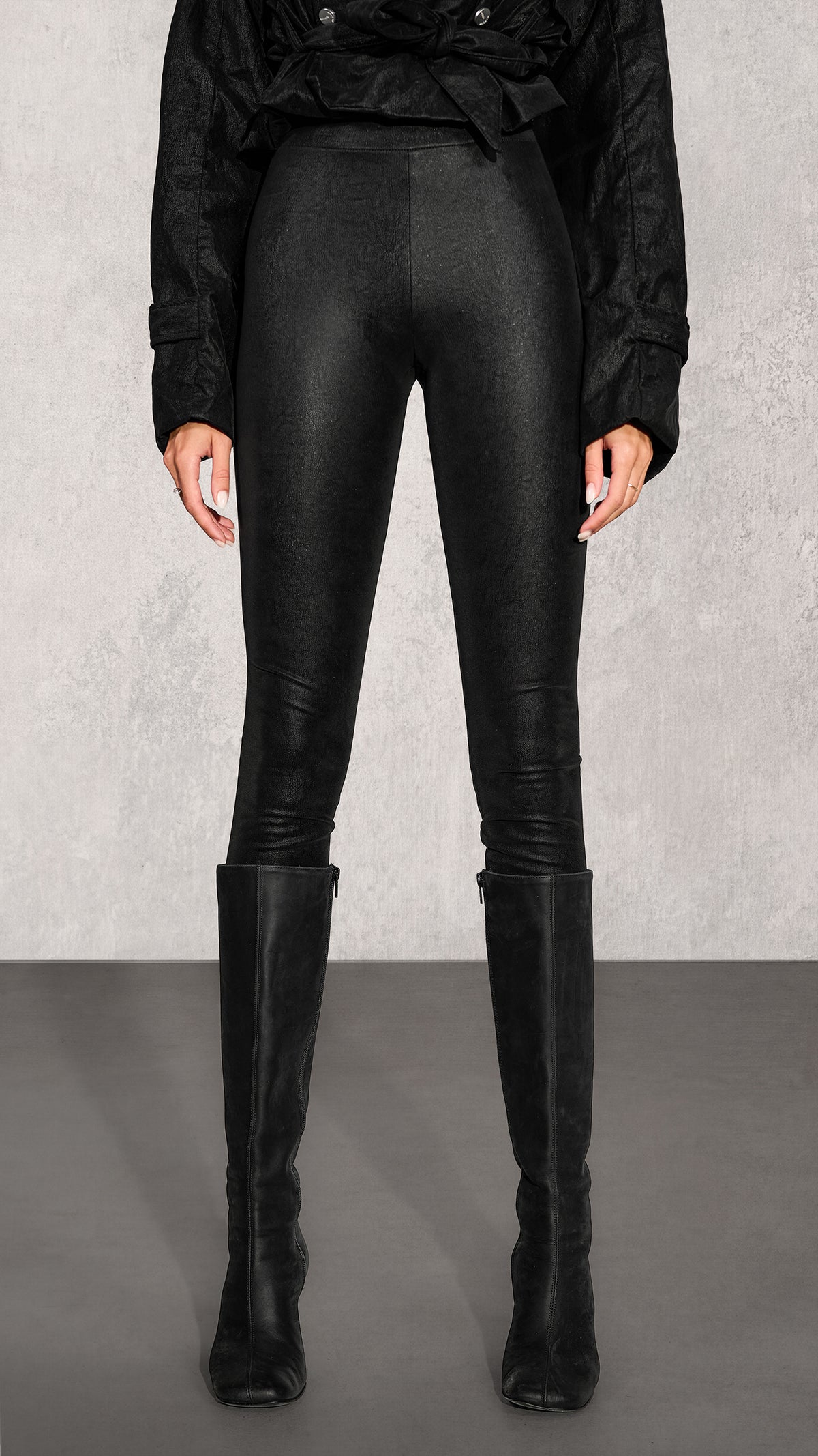 SATIN NOIR Pants - P27557