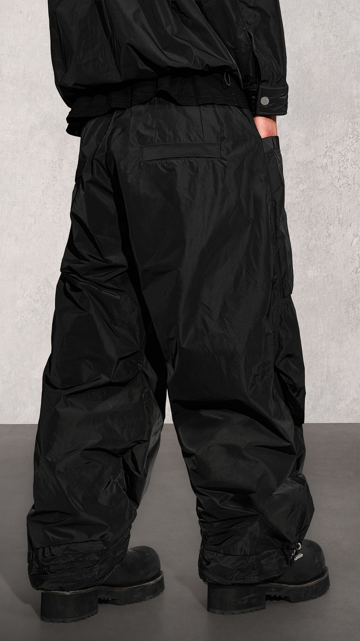 NOMAD Pants - P17643