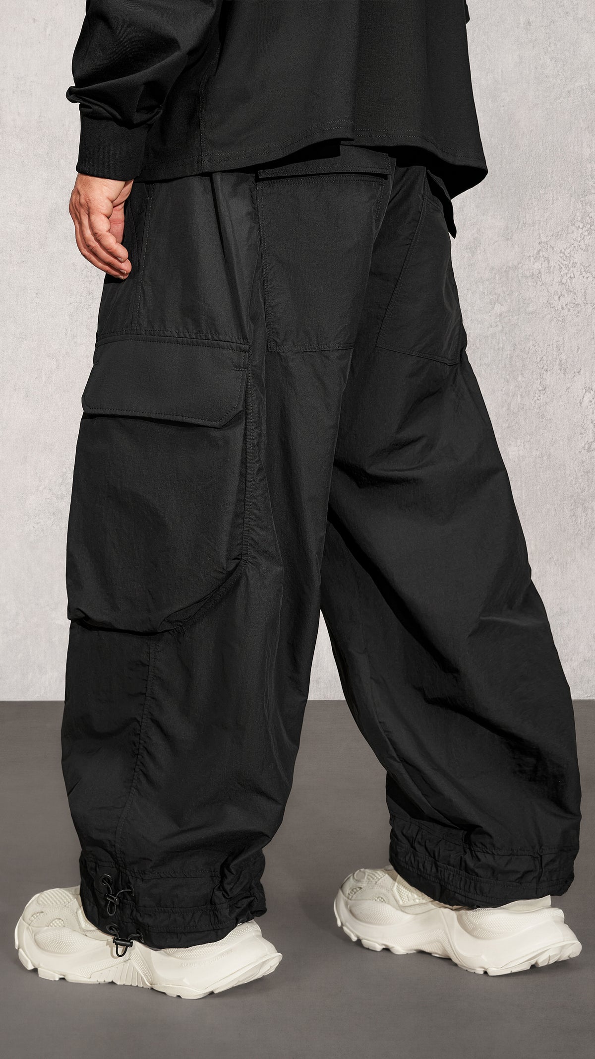 MONOLITH Pants - P17812