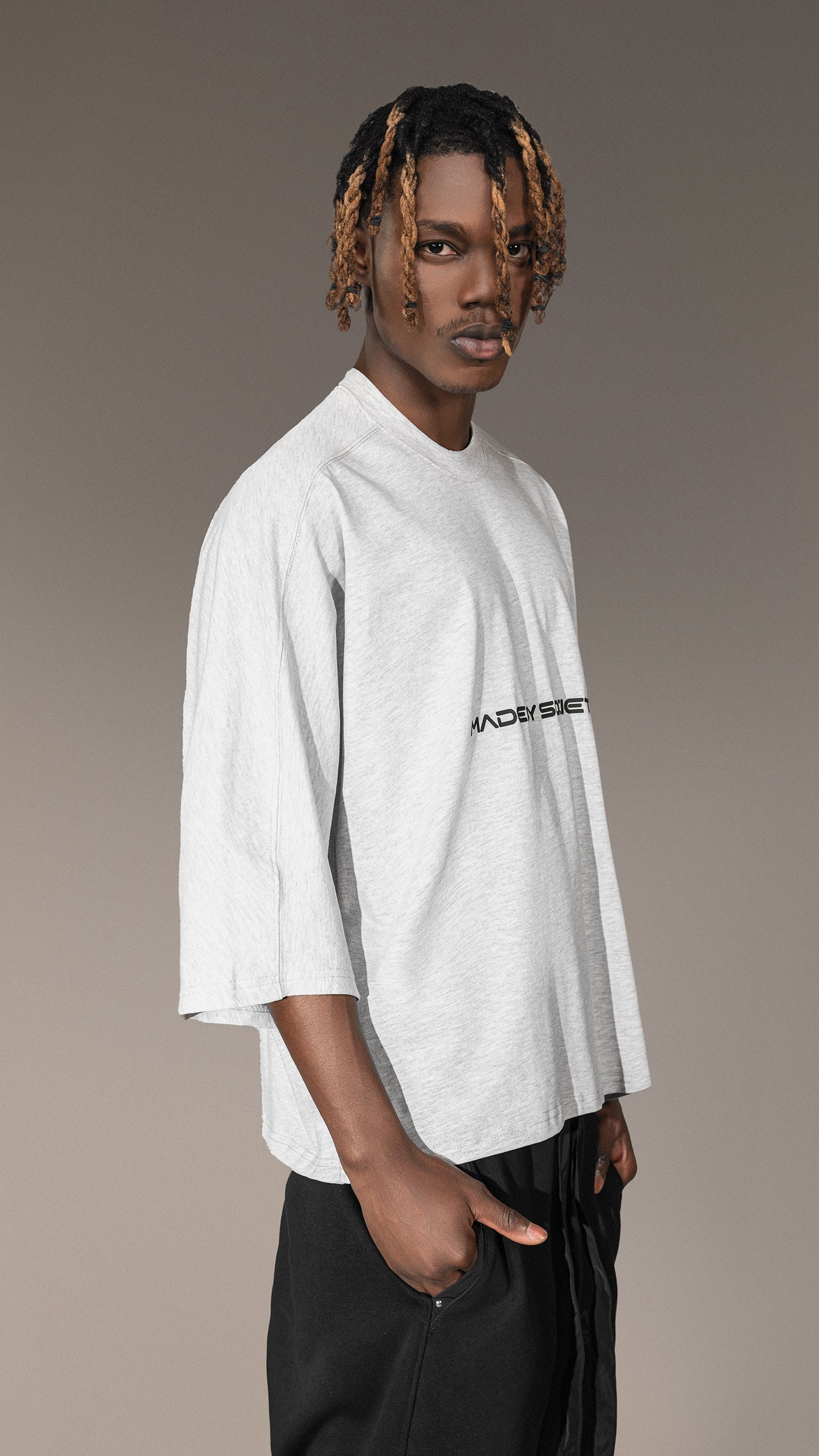 Oversized T-shirt "Made By Society" - T15634