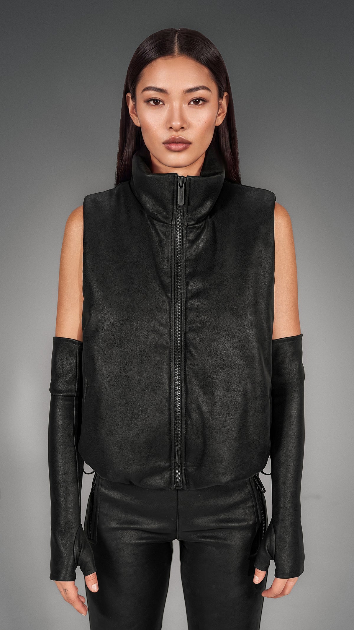NOIR LINE Vest - V27939