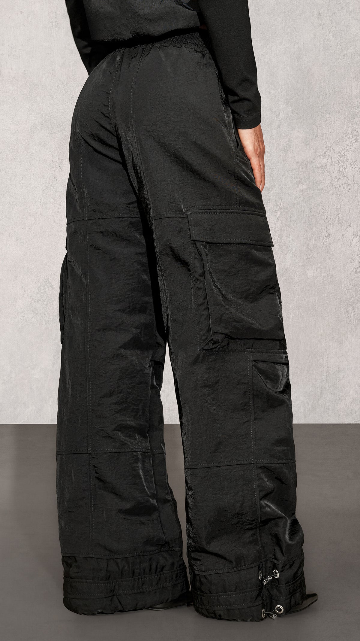 WIDESET Pants - P27802