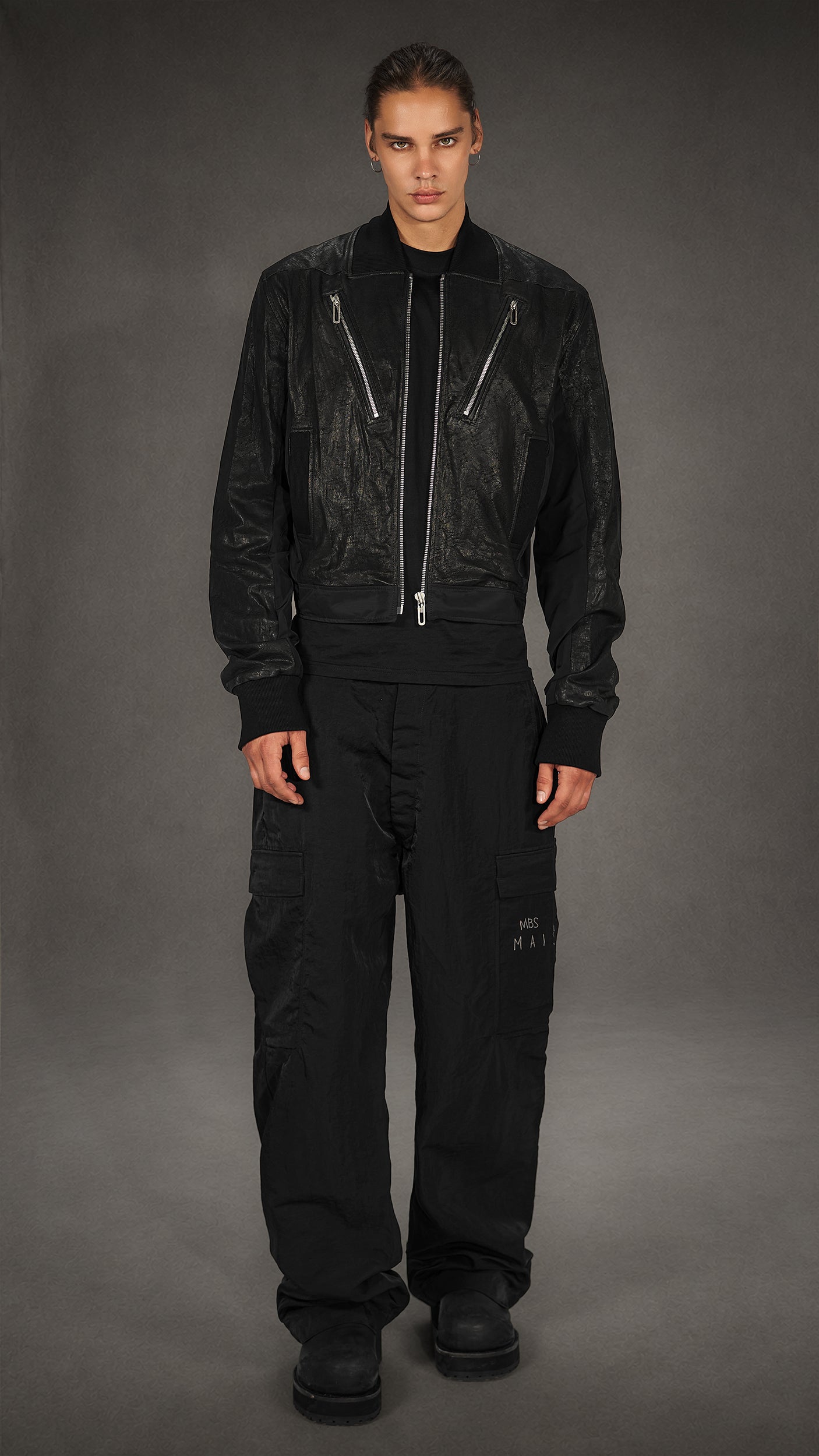 VANDAL Pants - P17741