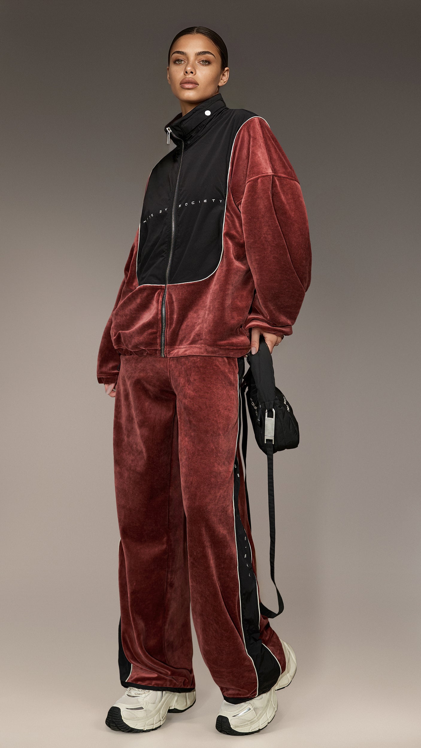 Pantaloni ELEVATE AMBER - P27071